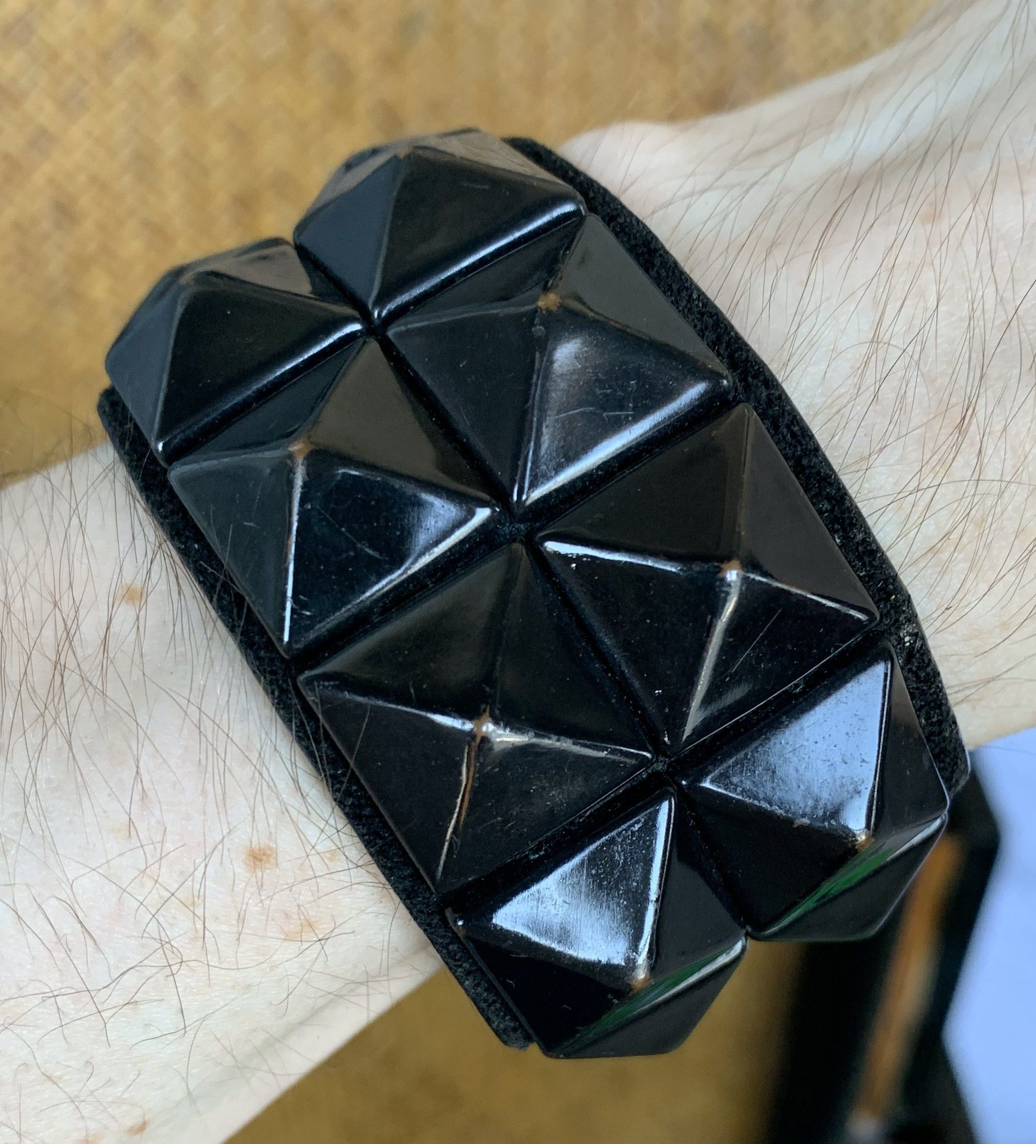 Number (N)ine FW04 Number (N)ine Studded Leather Bracelet Size ONE SIZE - 1 Preview
