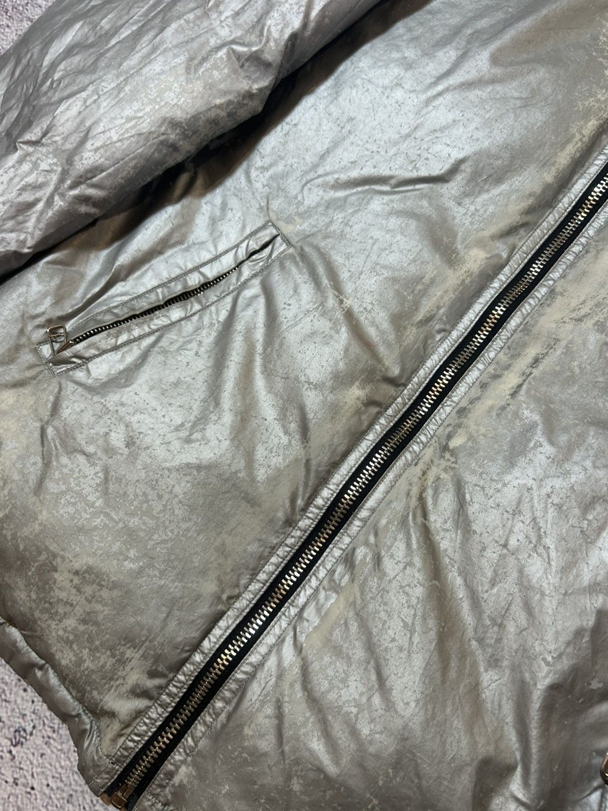 Yves Saint Laurent Yves Saint Laurent Vintage Down Puffer Jacket Black Size US S / EU 44-46 / 1 - 15 Thumbnail