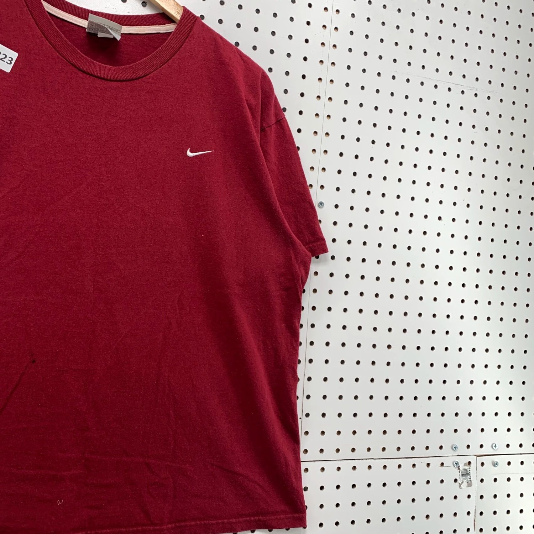 Nike VINTAGE Y2K Nike Red White Embroidered Swoosh T-Shirt Adult Large Cotton Crew Neck Short Sleeve Unisex Size US L / EU 52-54 / 3 - 4 Thumbnail