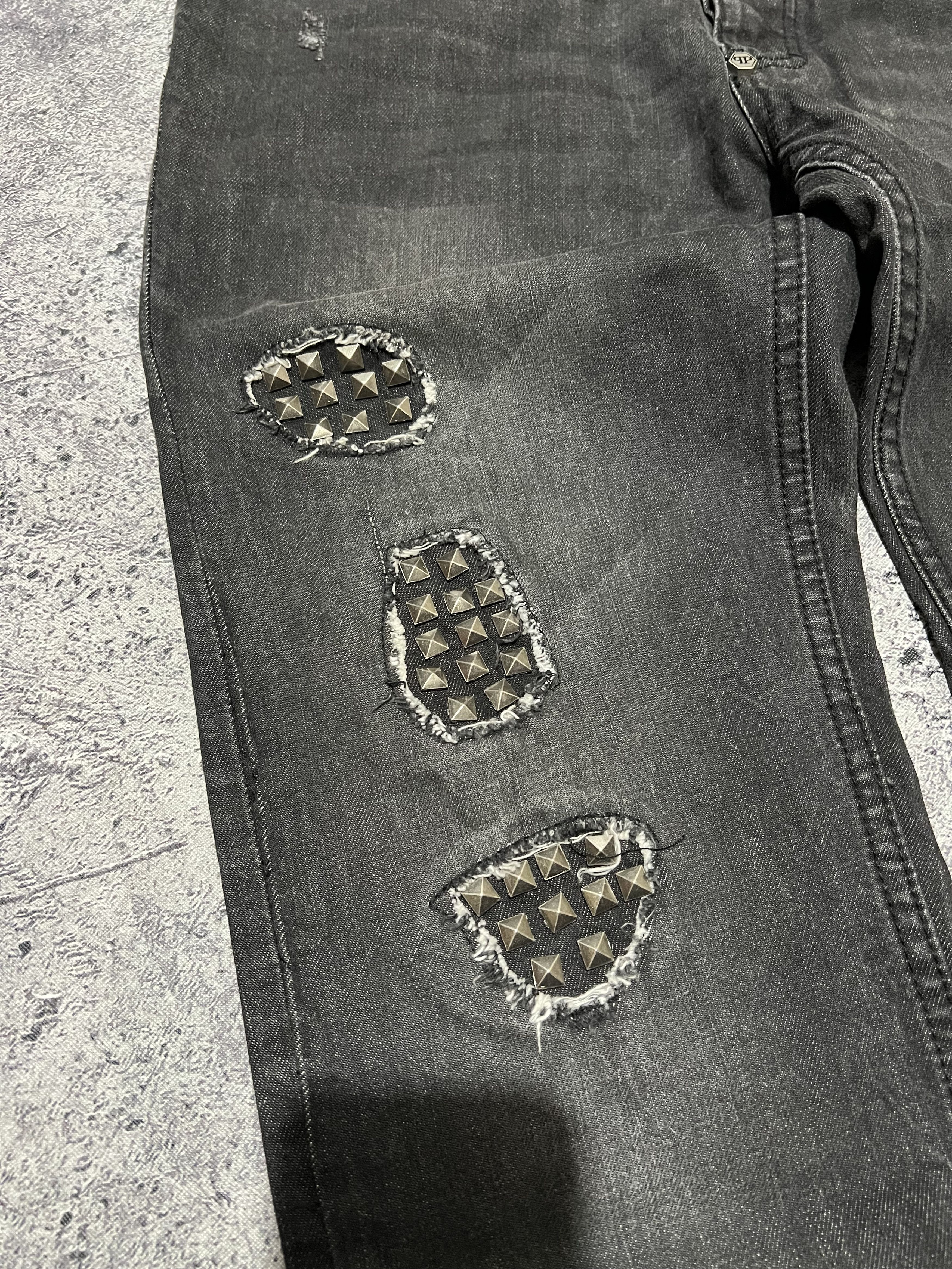 If Six Was Nine × Le Grande Bleu (L.G.B.) 2000s Philipp Plein Studded Skull Poem Wash Jeans y2k style Size US 34 / EU 50 - 7 Thumbnail