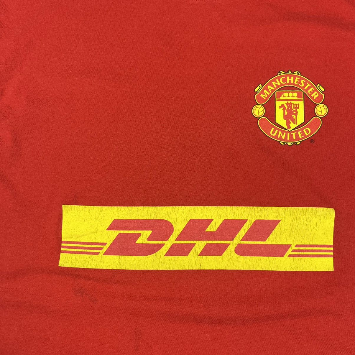 Vintage Vintage Manchester United T-Shirt DHL Red soccer football Size US L / EU 52-54 / 3 - 4 Thumbnail