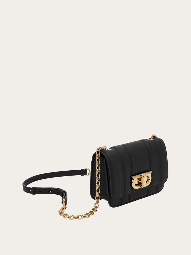 Salvatore Ferragamo o1y0426 Size : OS / Crossbody Bag in Black Size ONE SIZE - 6 Thumbnail