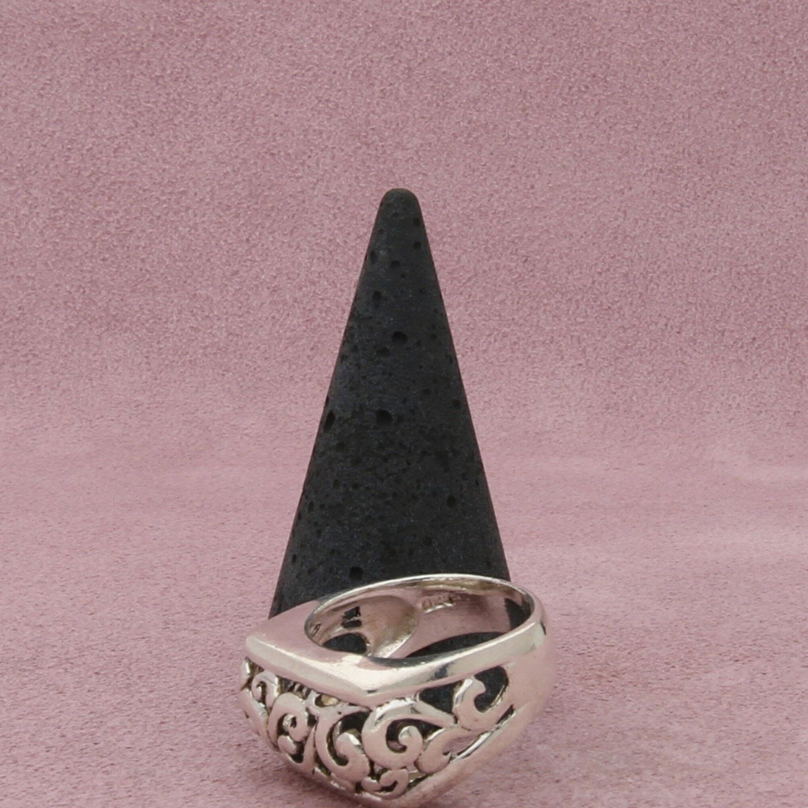 Sterling Silver sterling silver scrolled squared top band ring size 8.75 Size ONE SIZE - 5 Thumbnail