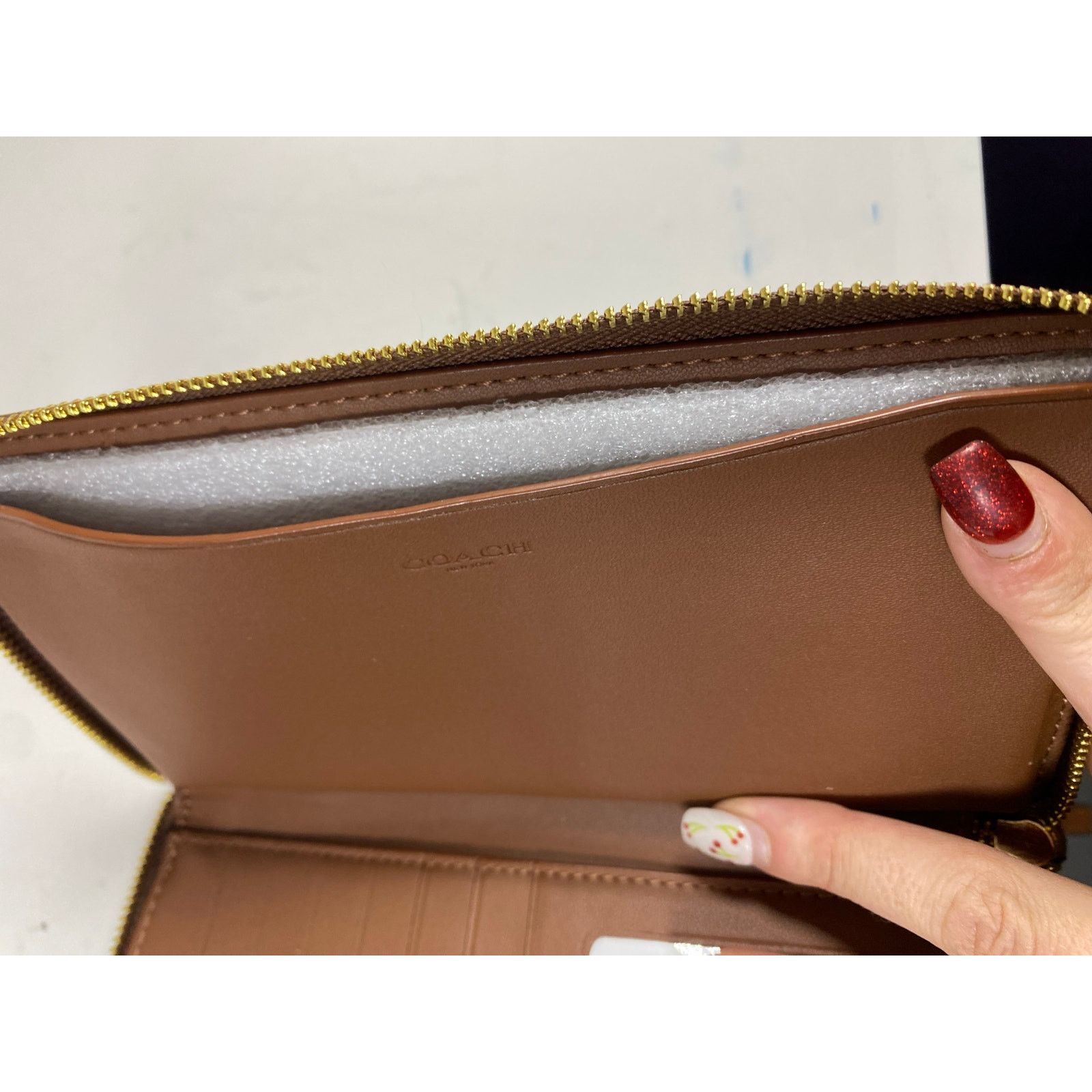 Coach Coach Dempsey Large Phone Wallet NWT Size ONE SIZE - 4 Thumbnail