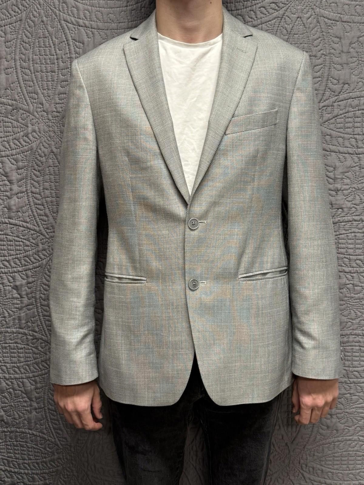 Van Heusen Van Heusen Men's Gray Suit Jacket 38 Regular Size 38R - 1 Thumbnail