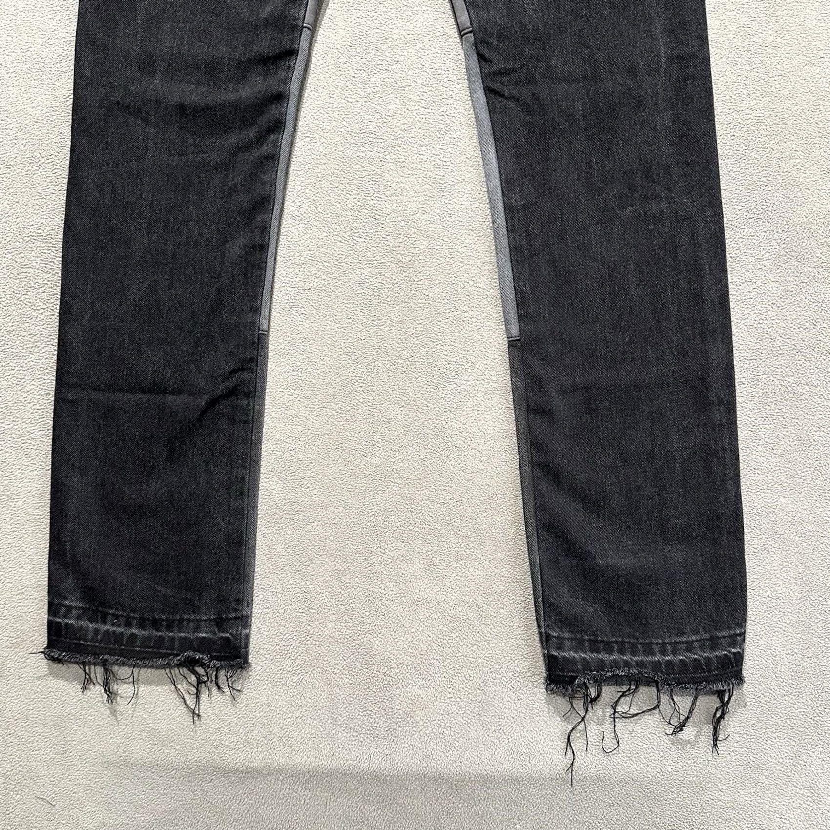 MNML EUC MNML Jeans Men 32x31 Black Denim Slim Fit Wide Leg Straight Knit Casual Size US 32 / EU 48 - 6 Thumbnail