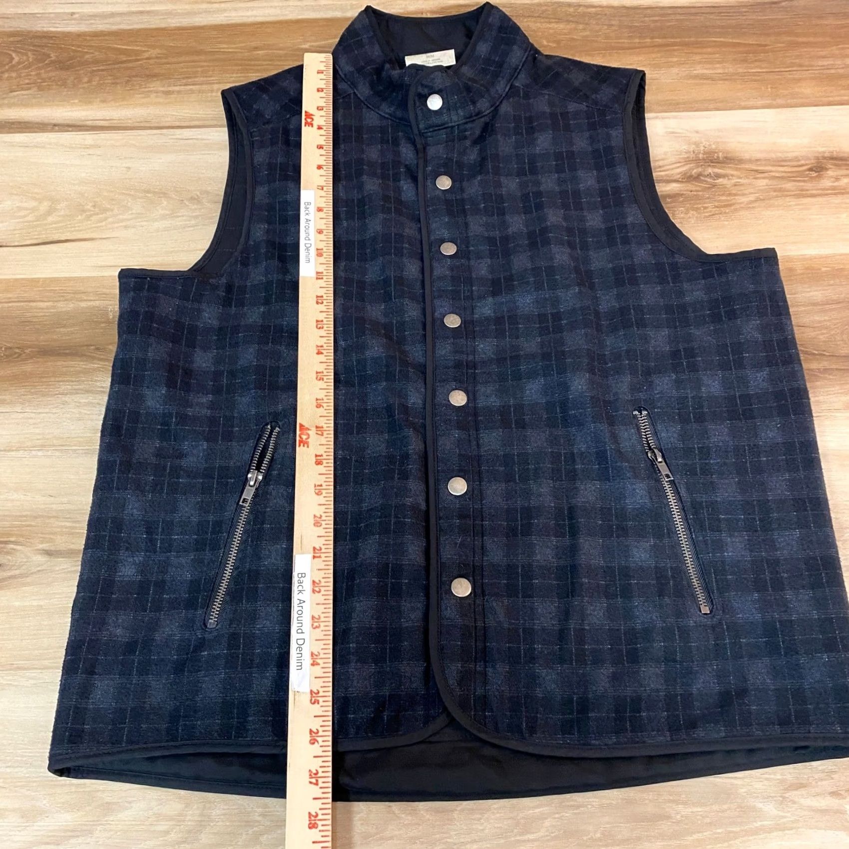 Vintage VINTAGE? No — Age of Wisdom Reversible Vest Mens M Plaid Quilted Snap Front Pockets Size US M / EU 48-50 / 2 - 5 Thumbnail