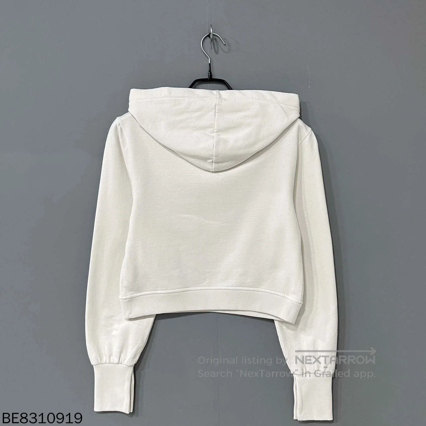 Fendi FENDI Embroidered Logo Hoodie in White. Size US S / EU 44-46 / 1 - 3 Thumbnail
