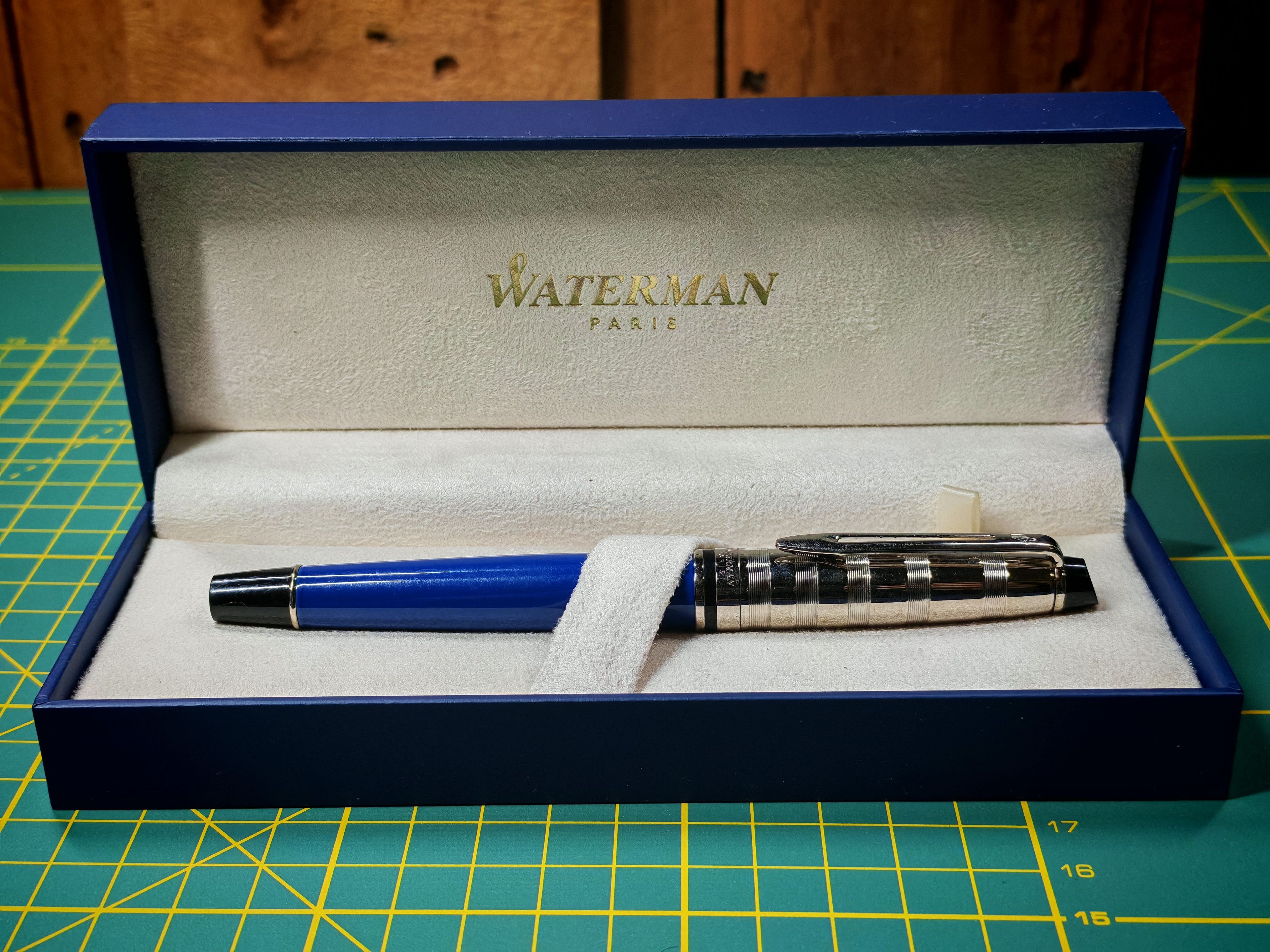 Other Waterman Paris Expert Deluxe Gloss Blue & Chrome Fountain Size ONE SIZE - 1 Thumbnail
