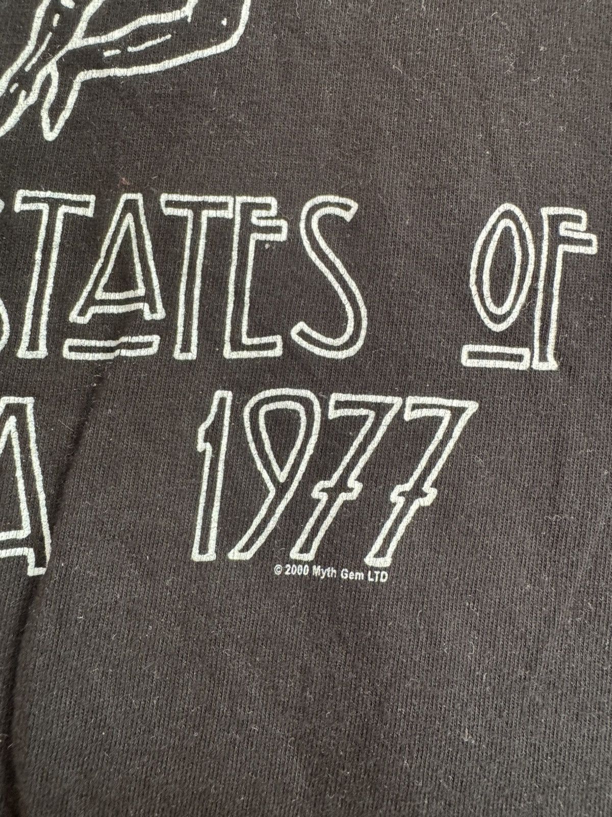 Led Zeppelin Vintage Led Zeppelin 2000 USA 1997 T-shirt Rare Tee Size US XL / EU 56 / 4 - 7 Thumbnail