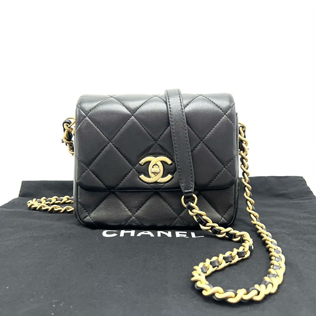Chanel Pre-loved Bag Very good condition Size ONE SIZE - 1 Thumbnail