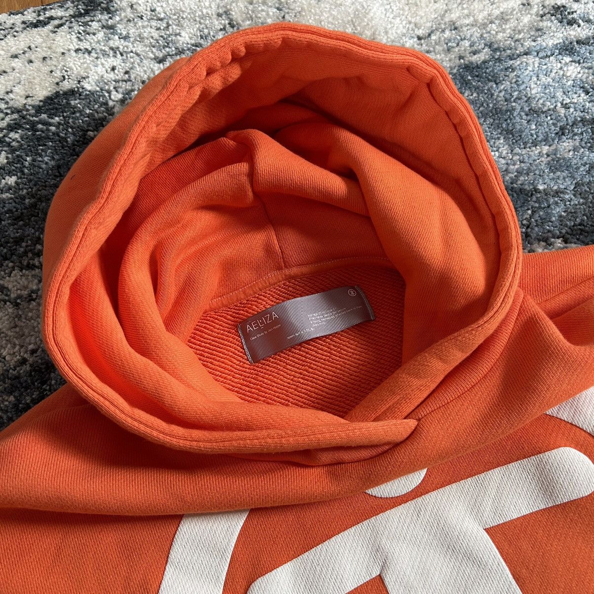 Other ORANGE AELiZA iNDiViDUAL SYMBOL CROPPED HOODiE ViTRUViAN MAN Size US L / EU 52-54 / 3 - 3 Thumbnail