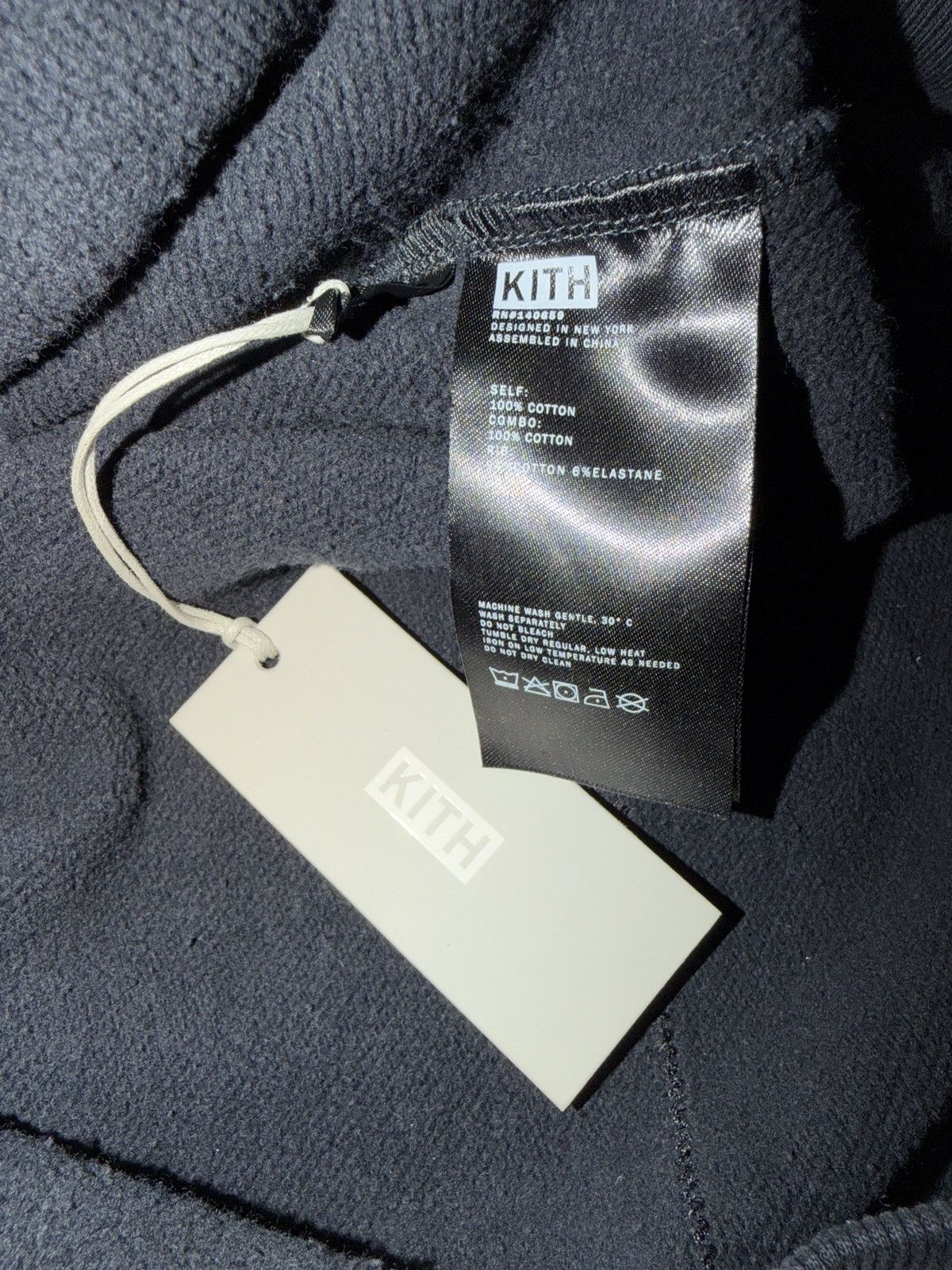 Kith Kith Bandana Vintage Crewneck FW 2022 Size US XS / EU 42 / 0 - 8 Thumbnail