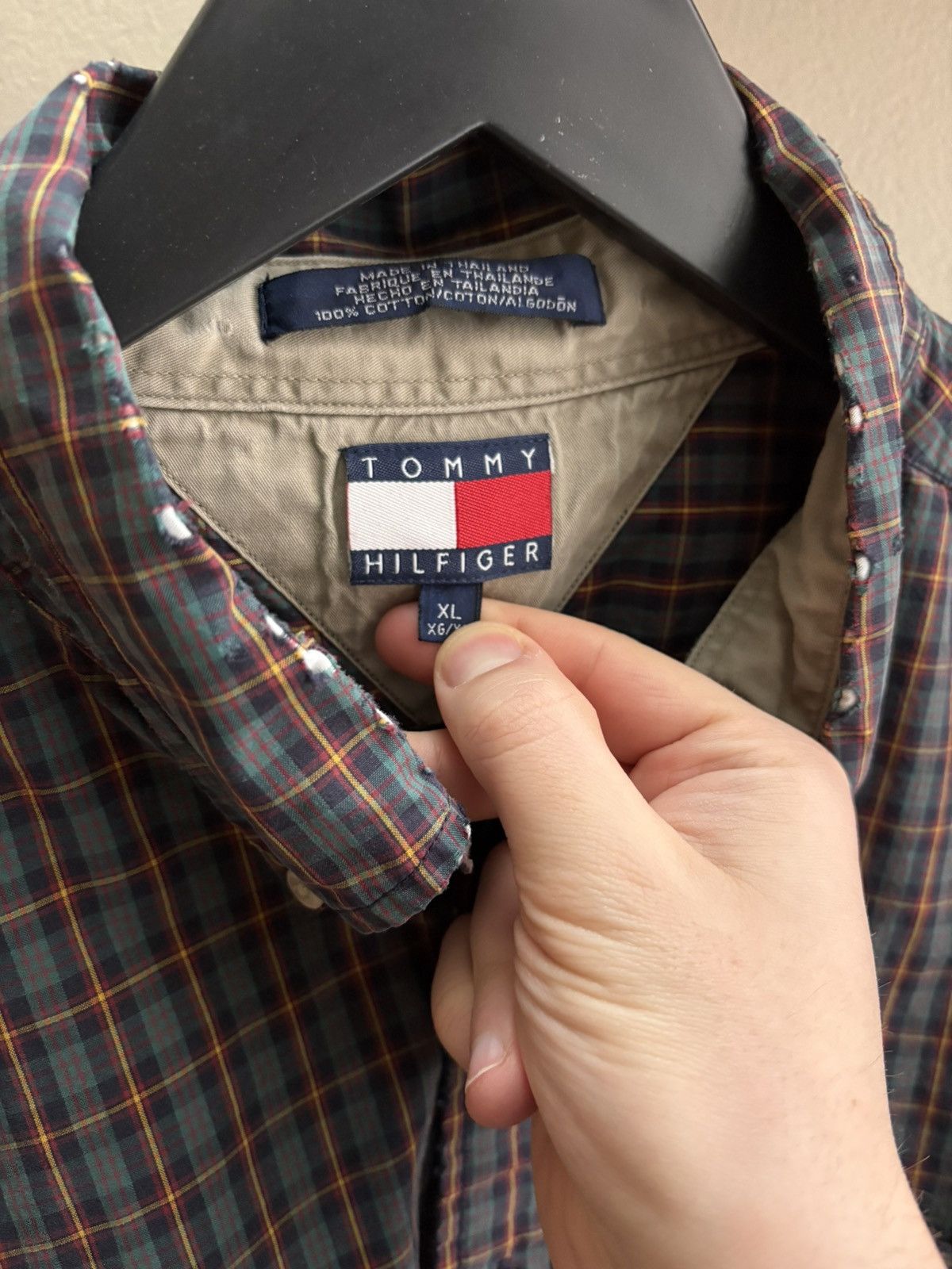 Tommy Hilfiger Tommy Hilfiger VTG 90s brown/blue plaid dress shirt XL Size US XL / EU 56 / 4 - 3 Thumbnail