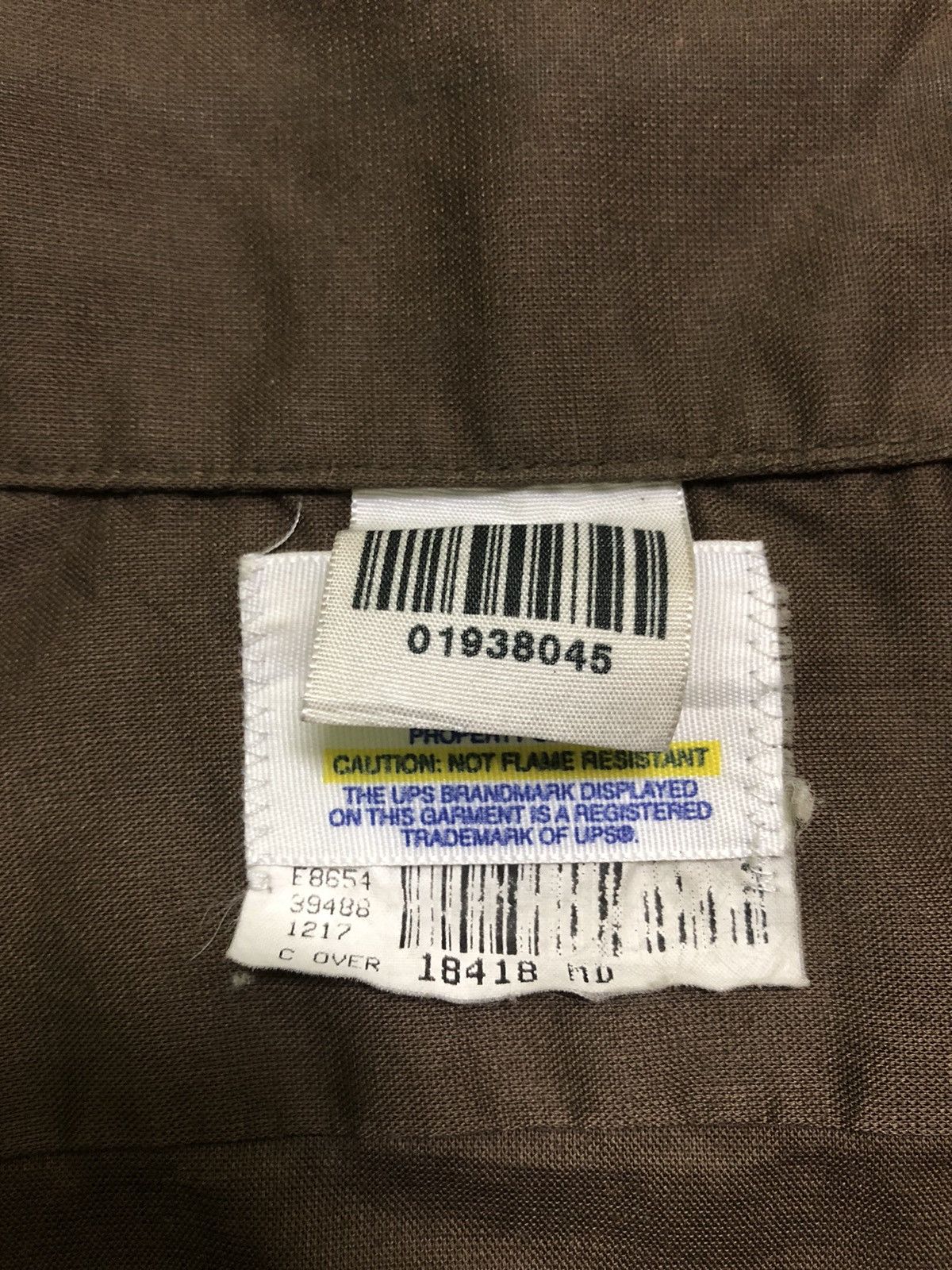 Vintage Vintage Ups Shirt Workwear Button Up Size US M / EU 48-50 / 2 - 9 Thumbnail