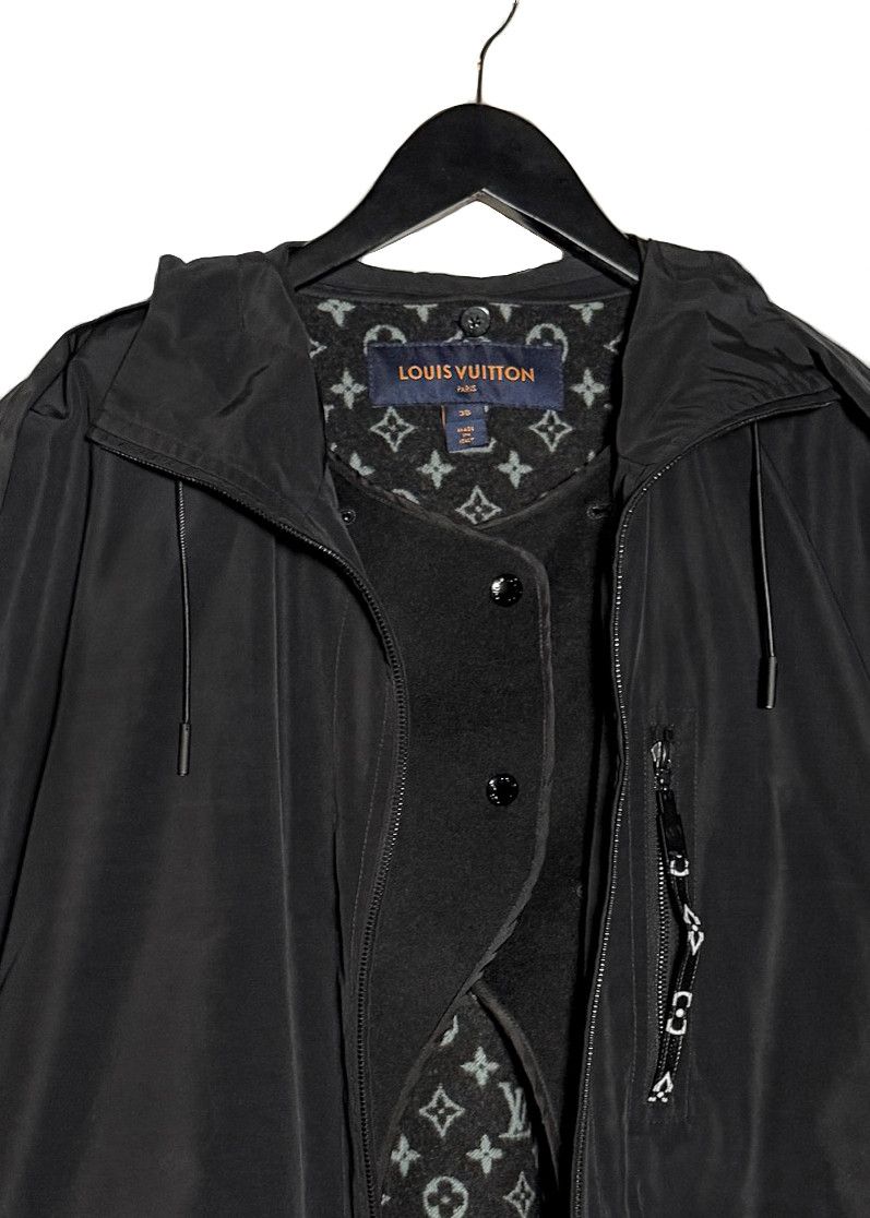 Louis Vuitton Louis Vuitton Black Raincoat With Amovible Monogram Lining Size S / US 4 / IT 40 - 8 Thumbnail