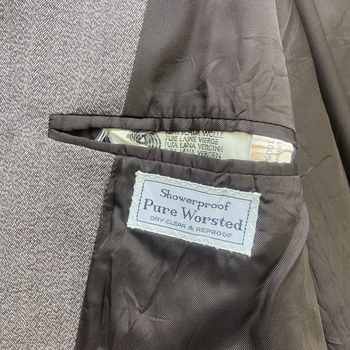 Vintage Made in England Aquascutum Showerproof Pure Worsted
