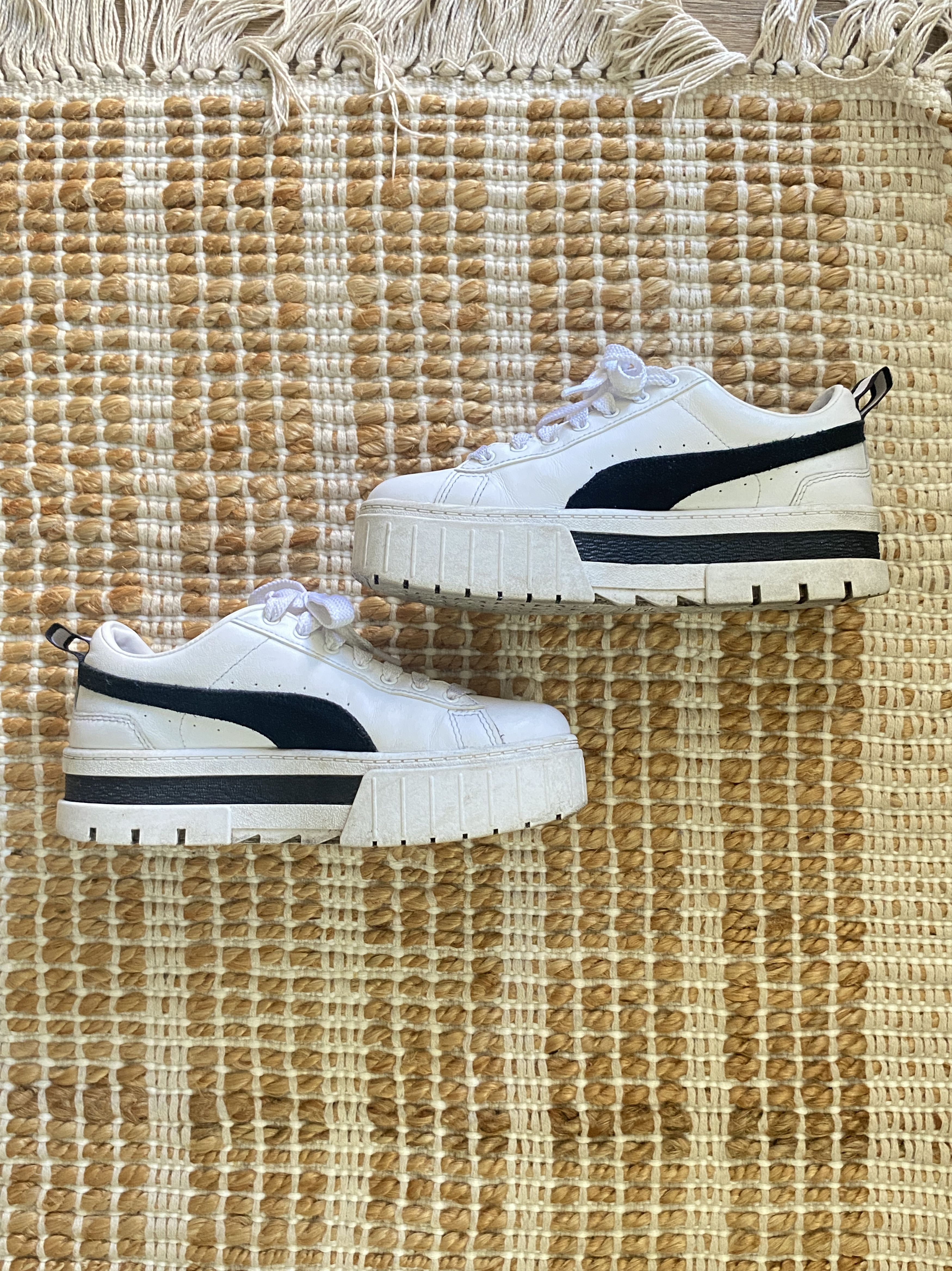 Puma Mayze Women’s Sneakers – White & Black – Size US 6.5