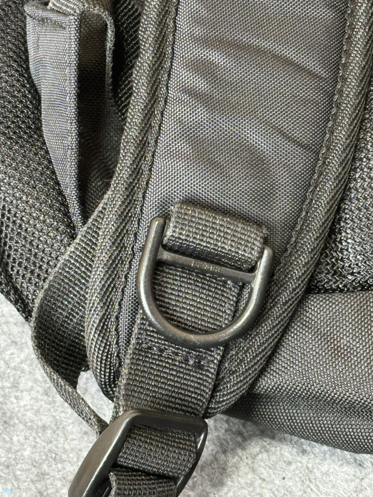 Nike Nike Y2K archive backpack with mesh side pockets. Size ONE SIZE - 7 Thumbnail
