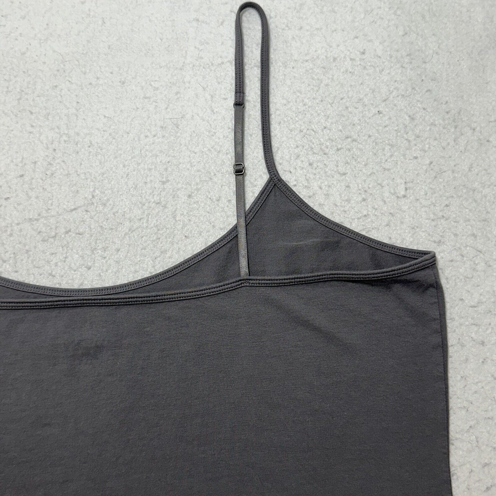 Old Navy Old Navy XXL Gray Adjustable Strap Camisole Tank Top Stretch Size XXL / US 16-18 / IT 52-54 - 11 Thumbnail