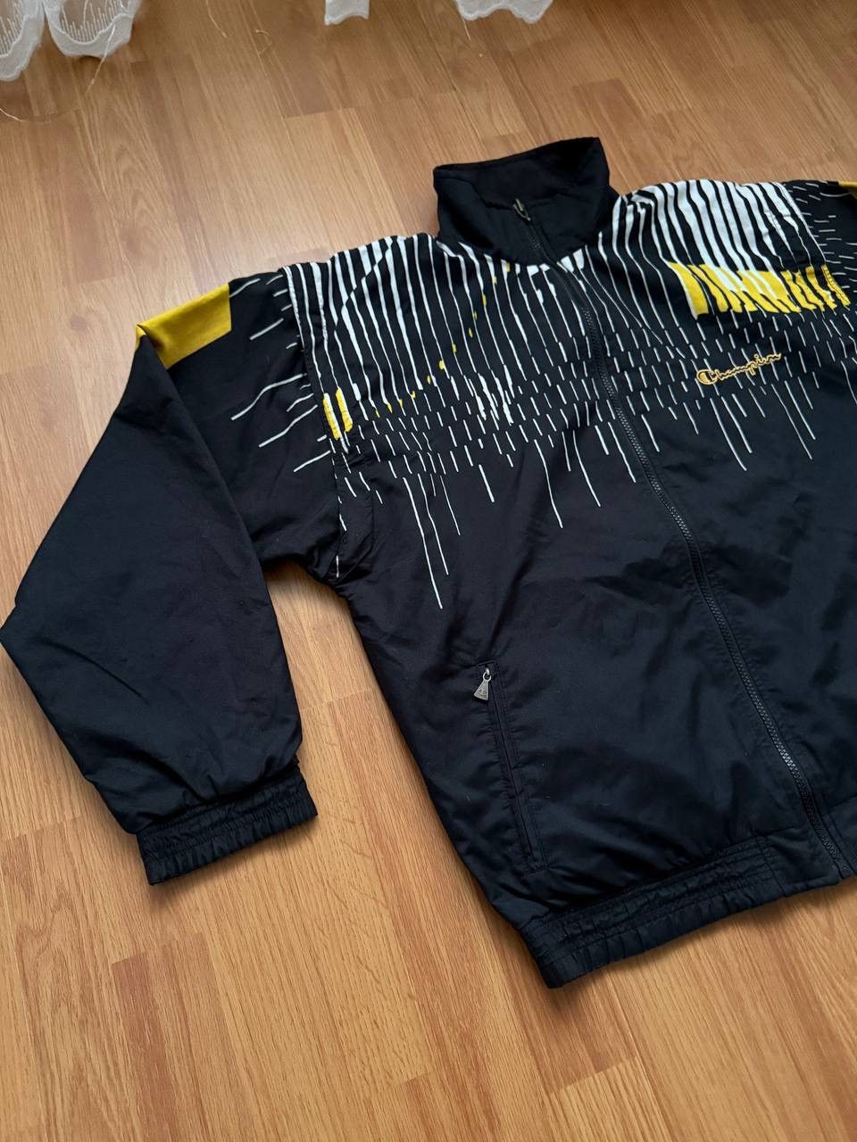 Champion Vintage Jacket is made into a Vest Size US S / EU 44-46 / 1 - 4 Thumbnail