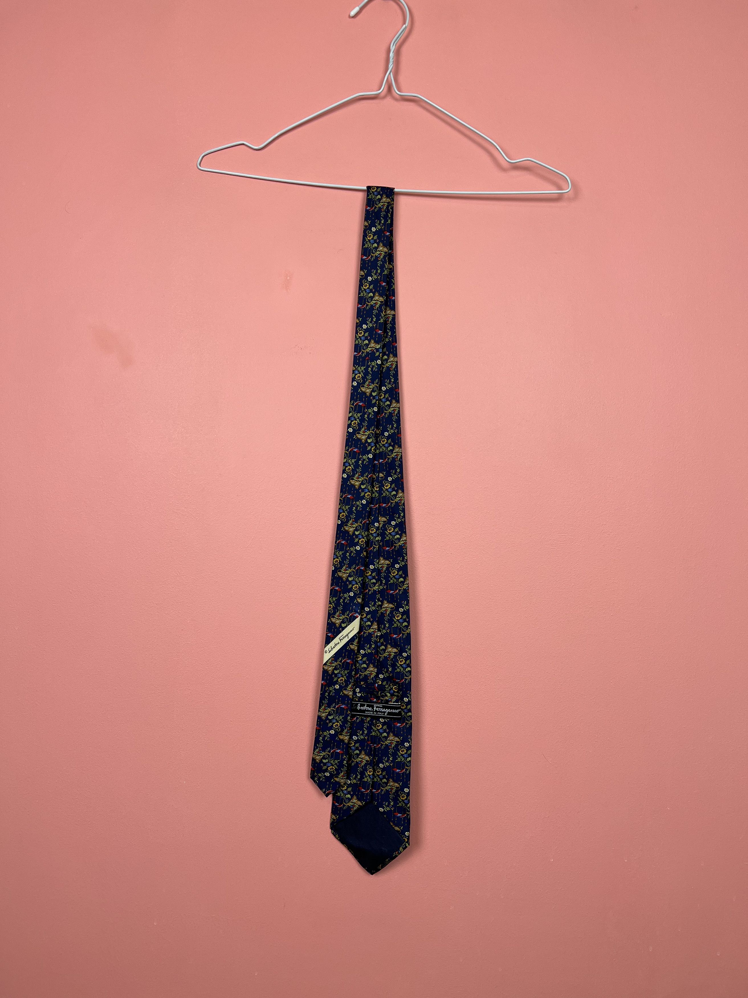 Salvatore Ferragamo Salvatore Ferragamo tie silk vintage rare Italy design Size ONE SIZE - 5 Thumbnail