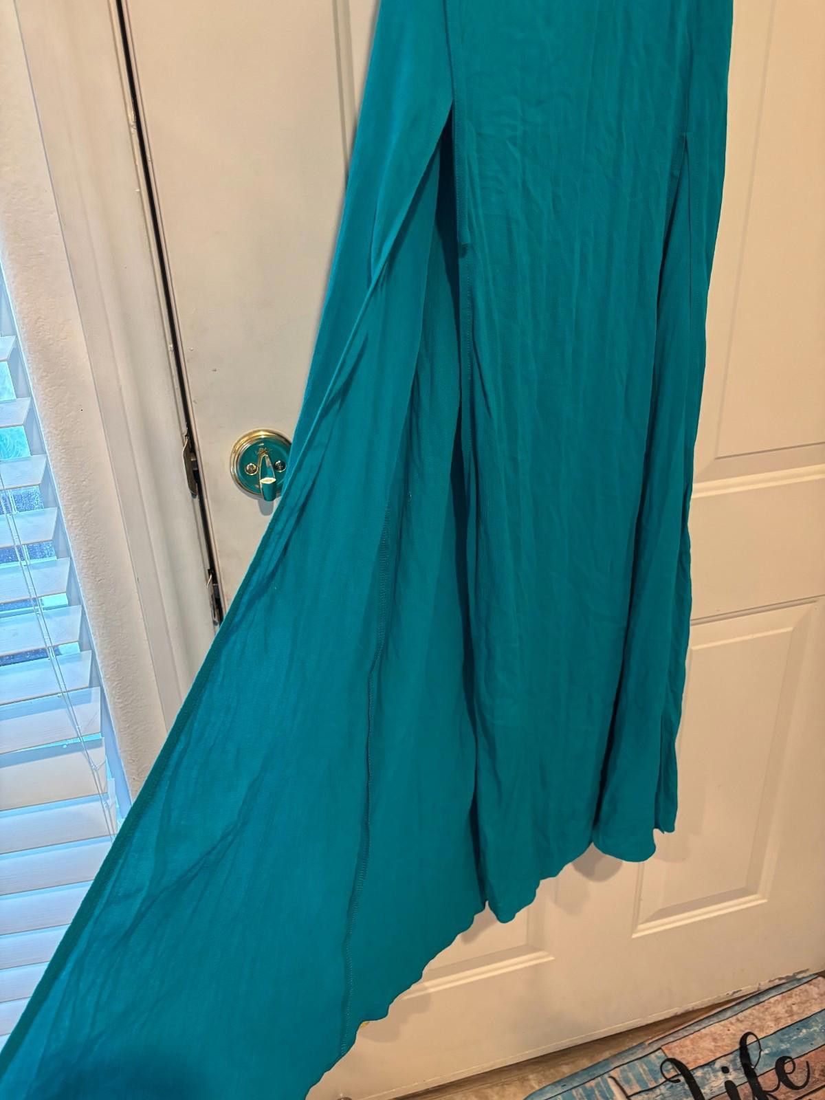 Designer Women's Superdown teal size small maxi dress Size S / US 4 / IT 40 - 2 Thumbnail