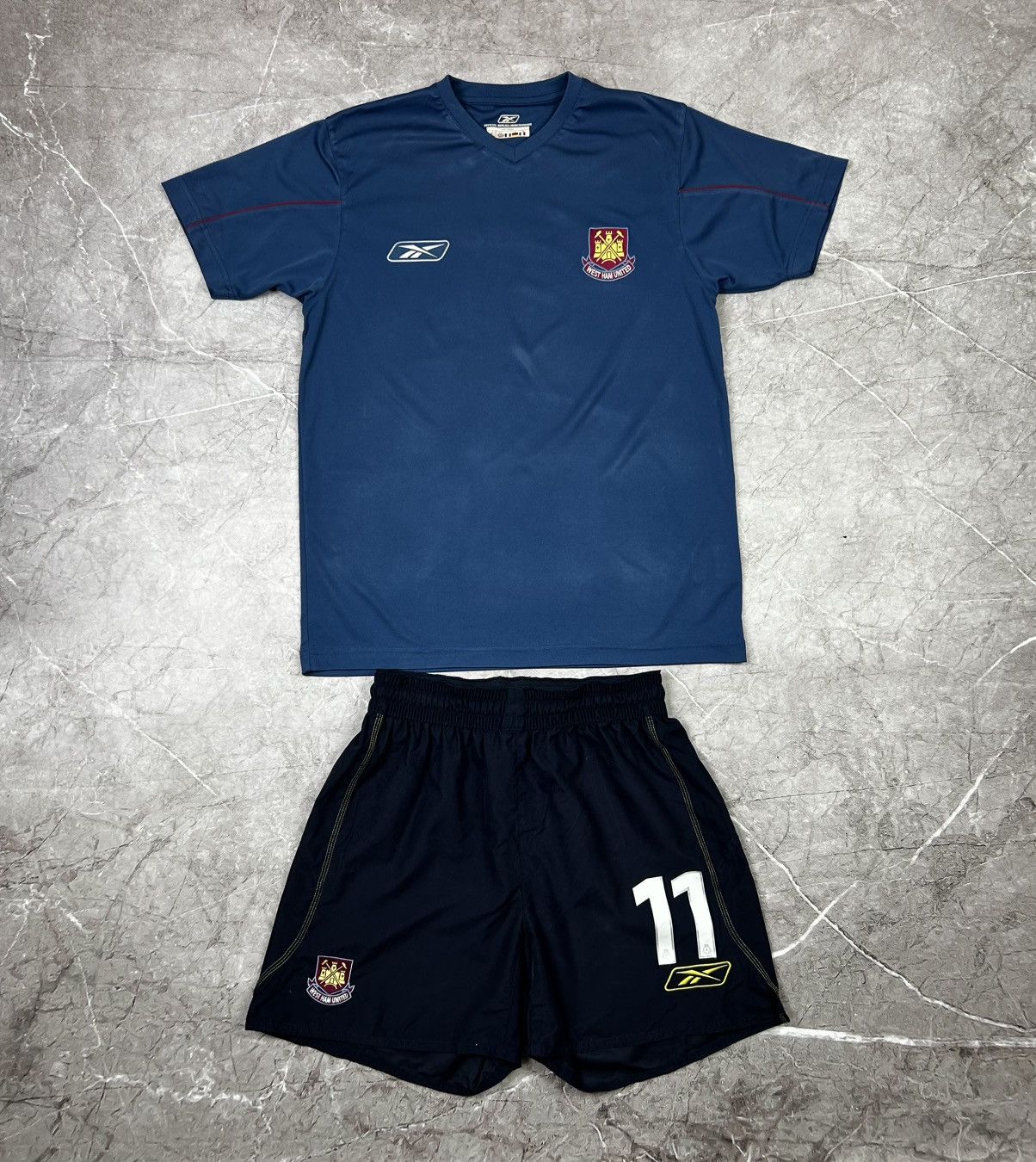 Reebok × Vintage WEST HAM UNITED 2004/06 MEN'S SOCCER JERSEY TRACKSUIT Size US S / EU 44-46 / 1 - 2 Thumbnail