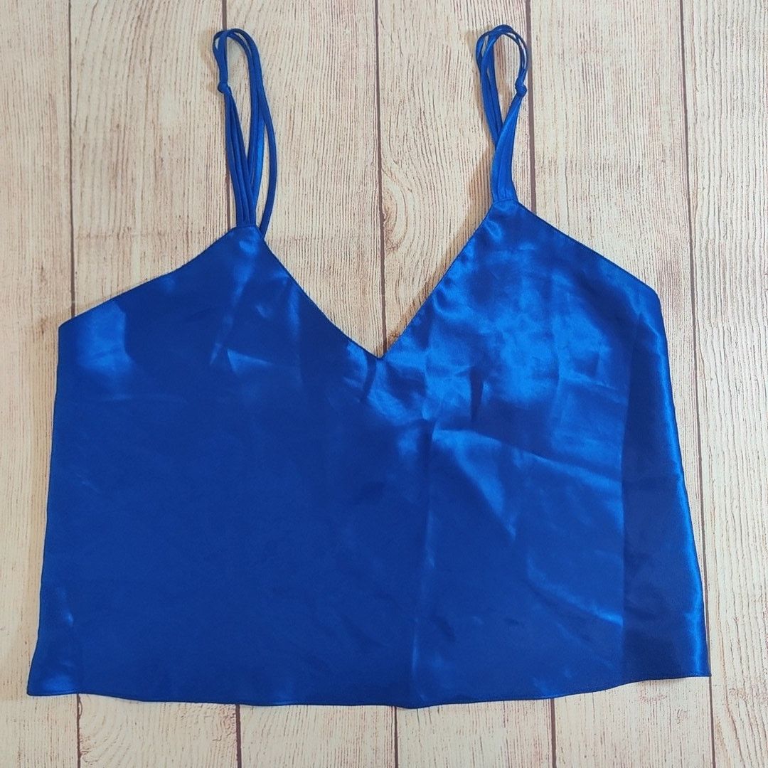 Victoria's Secret Vintage Victoria's Secret gold label satin camisole sz M Size ONE SIZE - 5 Thumbnail