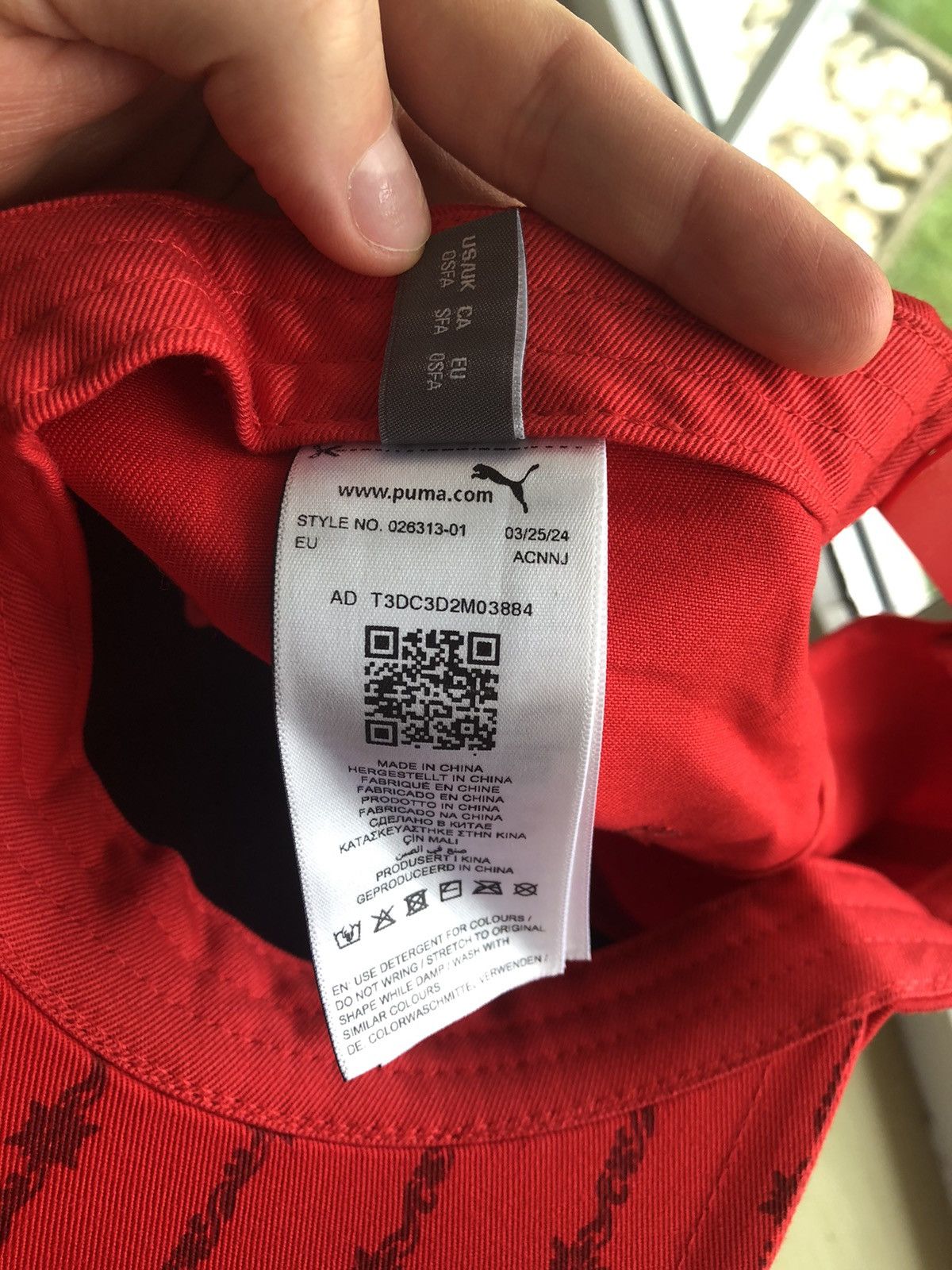 Puma RARE PUMA X UBS BANK SWISS FOOTBALL HAT CAP Size ONE SIZE - 6 Thumbnail