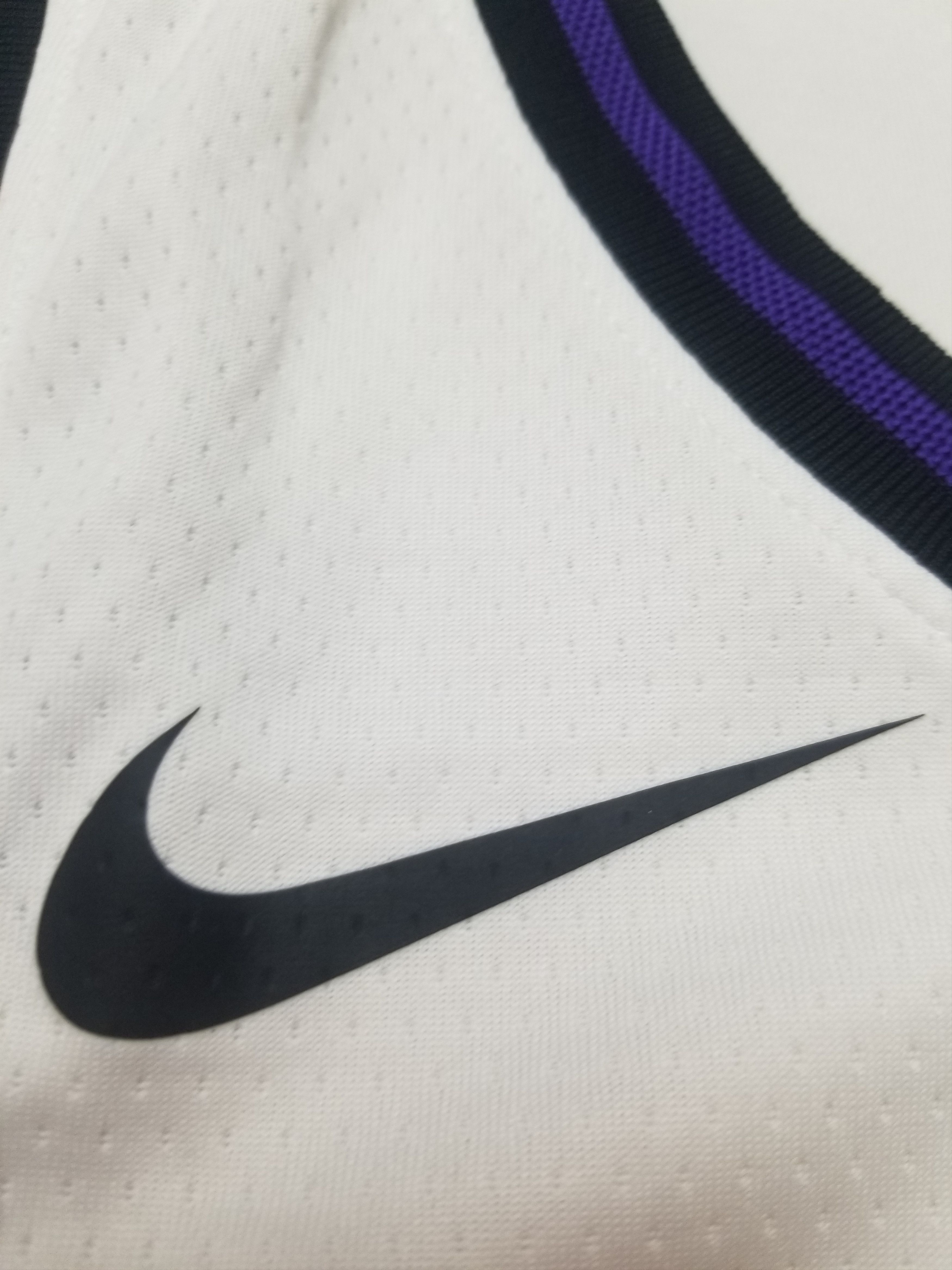 Nike Nike Los Angeles Lakers #99 Cairno NBA City Edition Jersey Size US XL / EU 56 / 4 - 10 Thumbnail