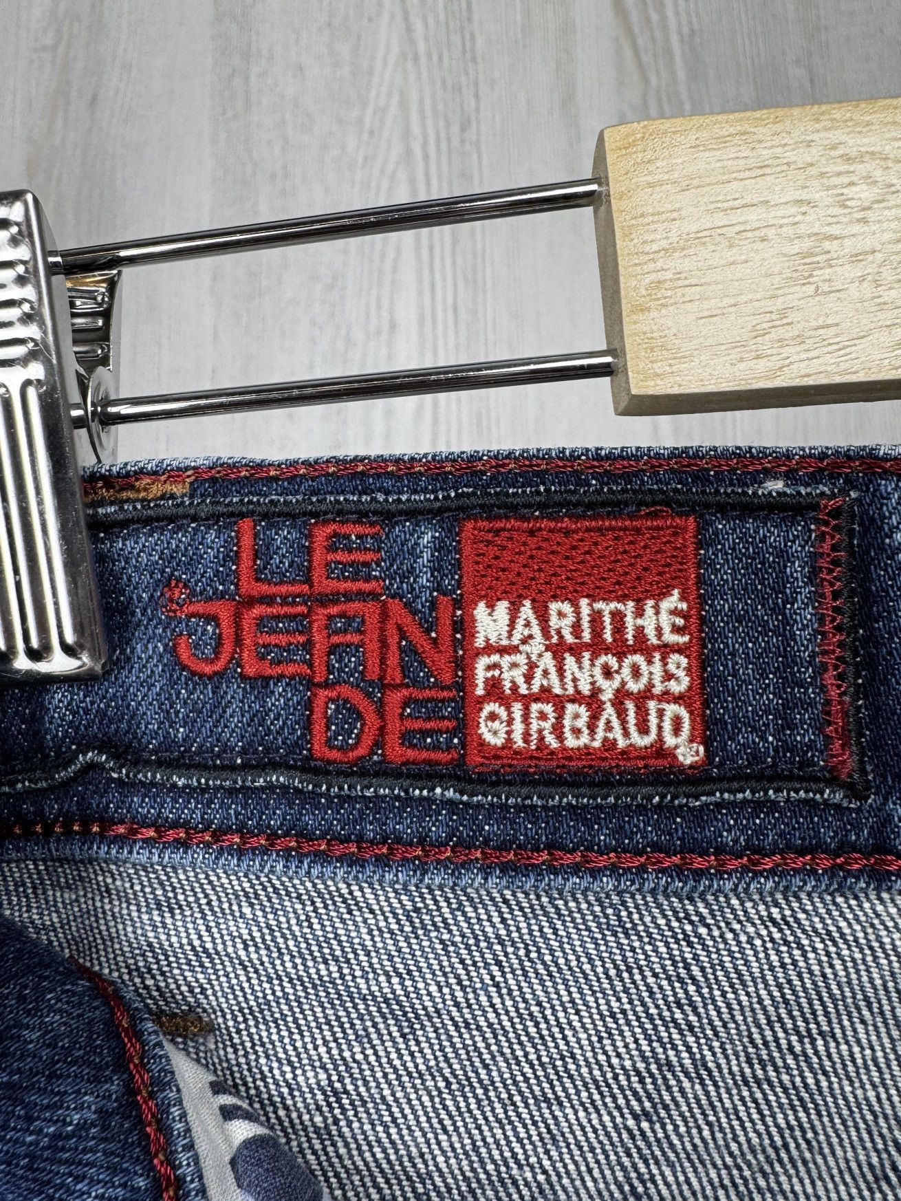 Marithe + Francois Girbaud Le jean devMarithe Francois Girbaud blue faded denim pants Size 30" / US 8 / IT 44 - 14 Thumbnail