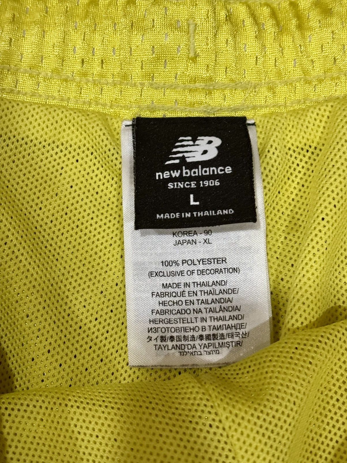 New Balance × Vintage Vintage New Balance “Yellow” Basketball shorts size Large Size US 35 - 3 Thumbnail