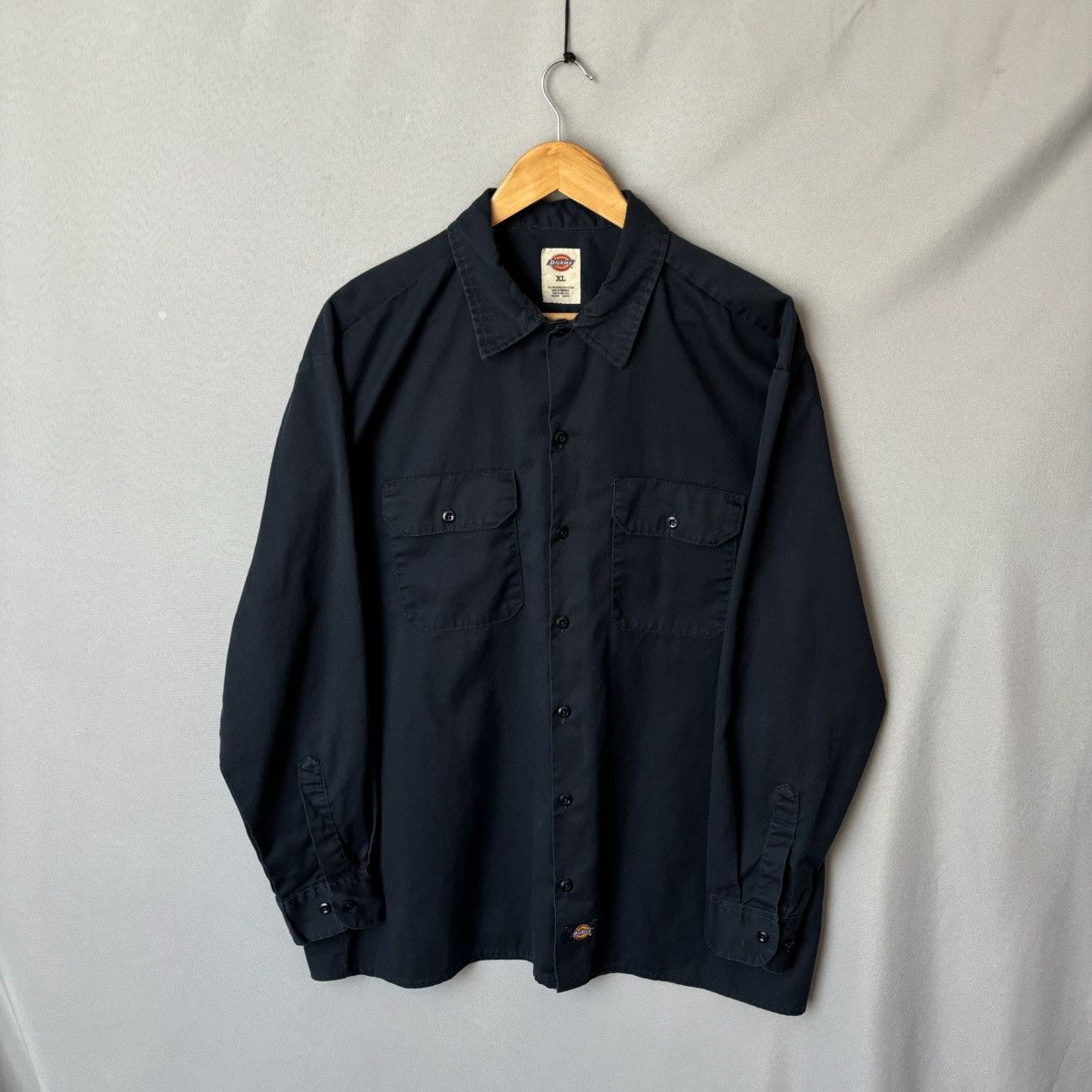 Dickies Dickies shirt button up xl dark blue workwear vintage rare Size US XL / EU 56 / 4 - 1 Thumbnail