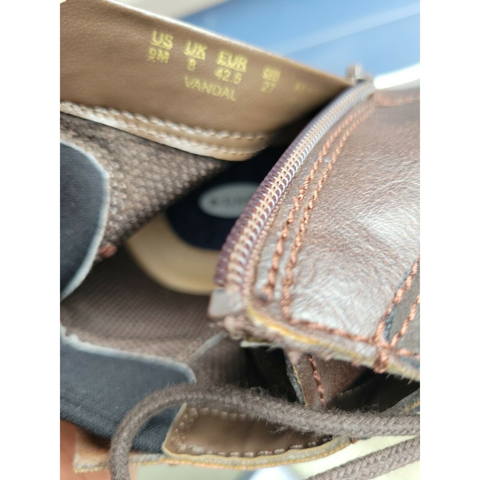Other Dr Scholls Men's Chukka. AMPUTEE RIGHT SHOE ONLY. Siz Size US 9 / EU 42 - 6 Thumbnail