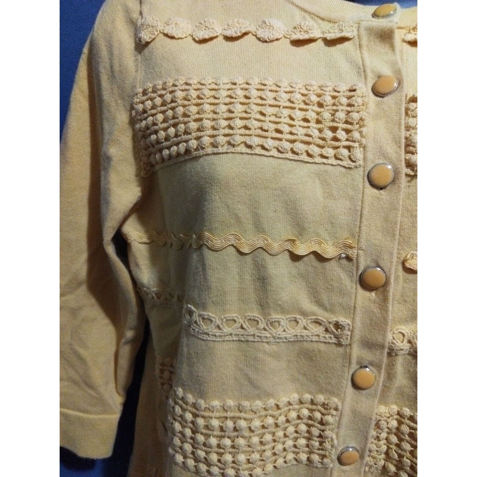Other Charter Club Petite Large yellow Embroidered Sweater Size L / US 10 / IT 46 - 2 Thumbnail