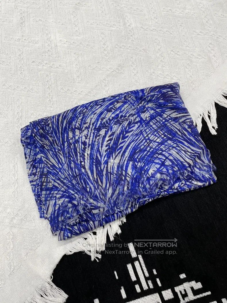 Loro Piana Loro Piana Blue Printed Cashmere Scarf Size ONE SIZE - 2 Thumbnail