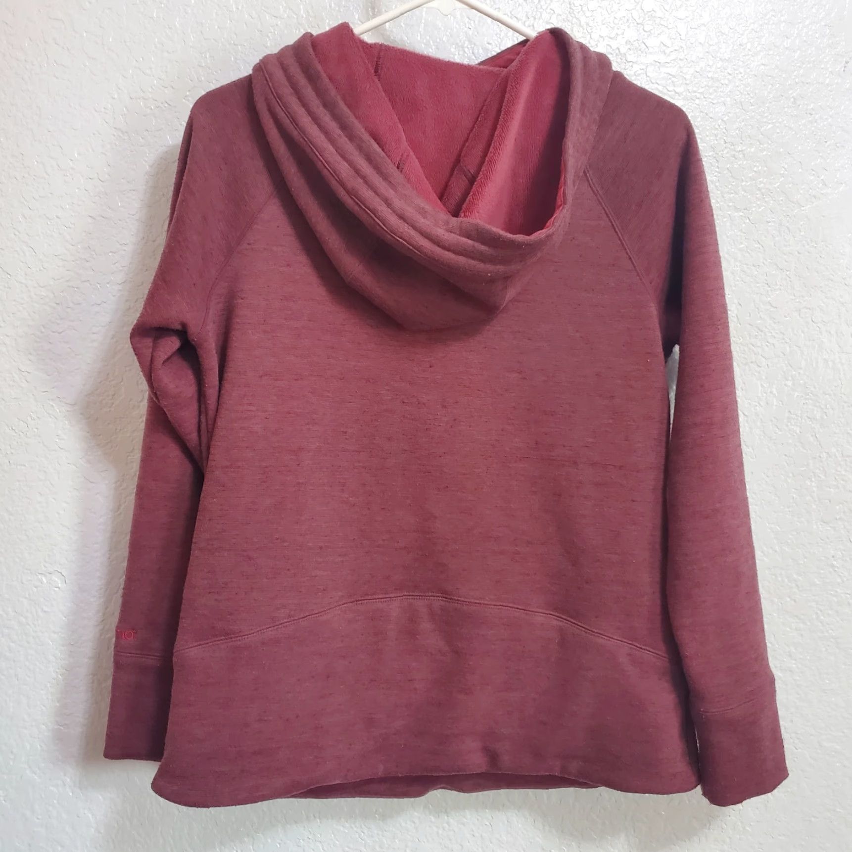 Marmot Marmot Sweatshirt Women M Burgundy Cowl Neck Hoodie Pullover Pockets Outdoor Size M / US 6-8 / IT 42-44 - 2 Thumbnail