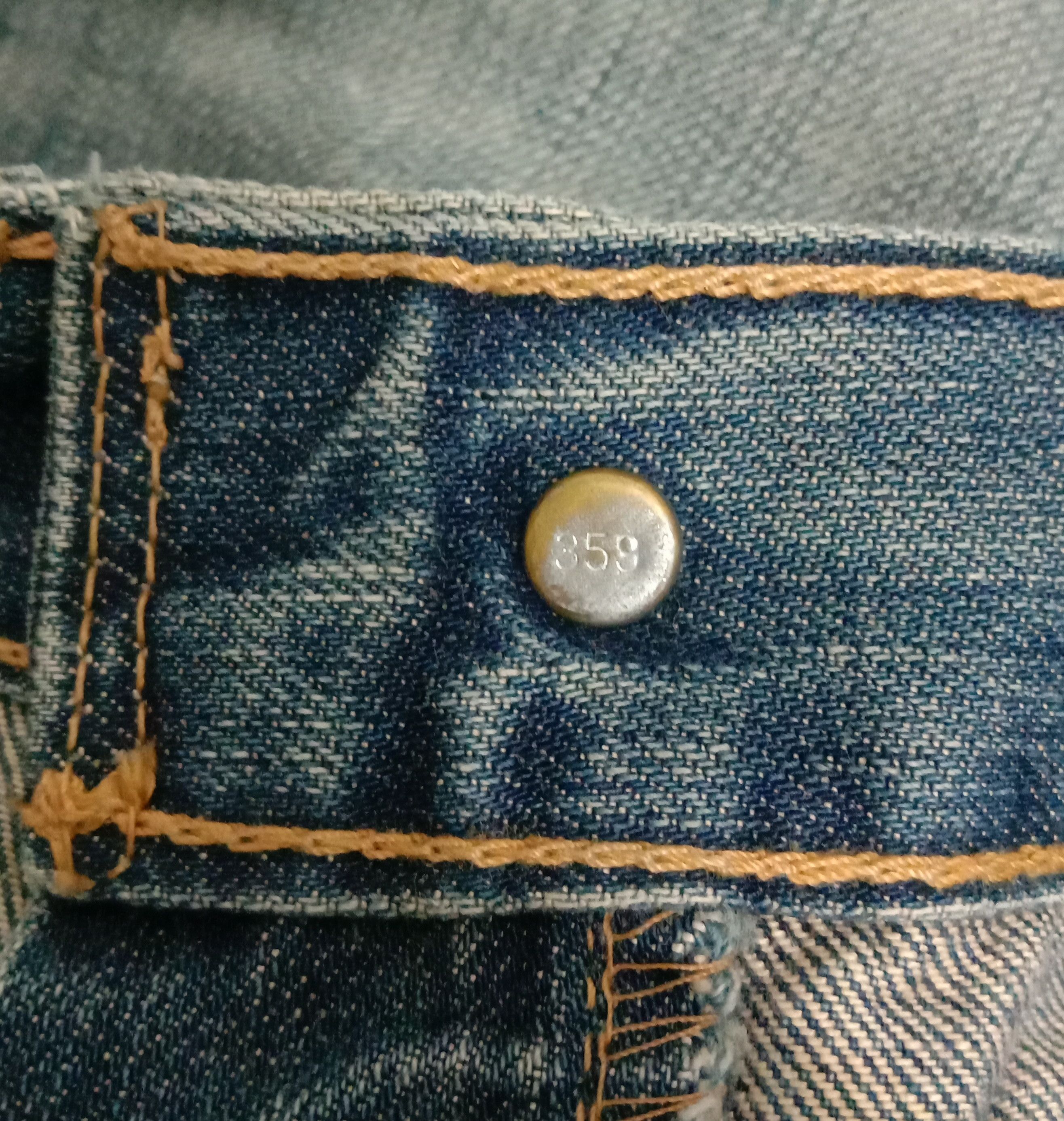 Levi's Vintage Levi’s 501 Jeans Rusty Distressed Denim Size US 30 / EU 46 - 10 Thumbnail