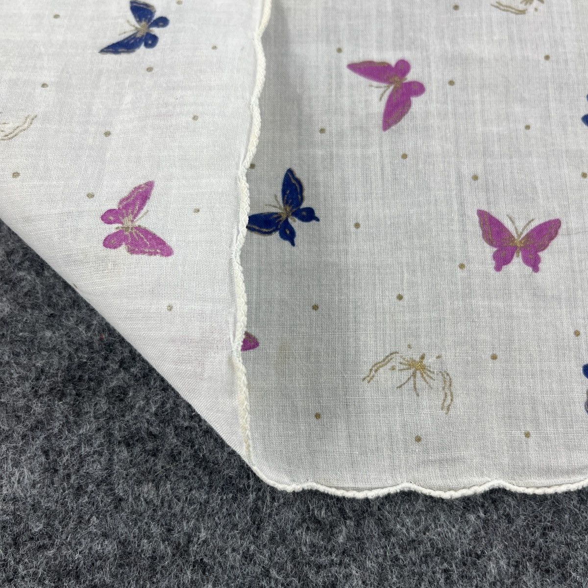 Hanae Mori × Japanese Brand Hanae Mori Bandana / Handkerchief / Neckerchief B372 Size ONE SIZE - 7 Thumbnail
