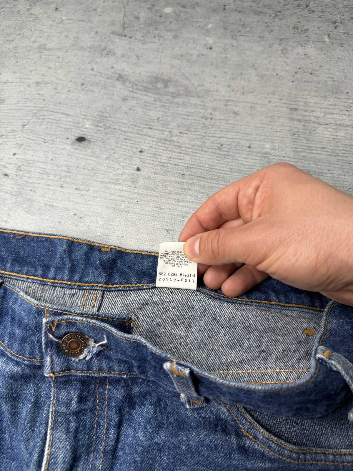 Levi's Jeans 80s Vintage Levi's 517 Light Wash Flared Jeans Size US 36 / EU 52 - 10 Thumbnail