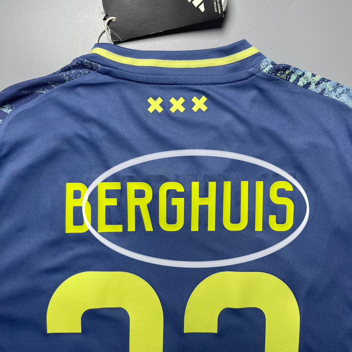 Vintage NWT AJAX ADIDAS 2024/2025 FOOTBALL AWAY JERSEY #23 BERGHUIS Size US M / EU 48-50 / 2 - 8 Thumbnail