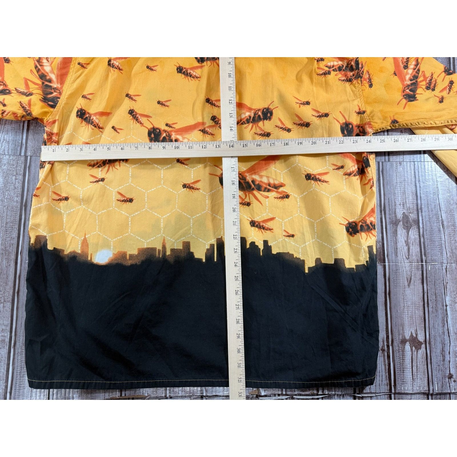 Wu-Tang Clan Wu Tang Clan Wu Wear Killer Bees Shirt size XL balck yellow Size US XL / EU 56 / 4 - 4 Thumbnail