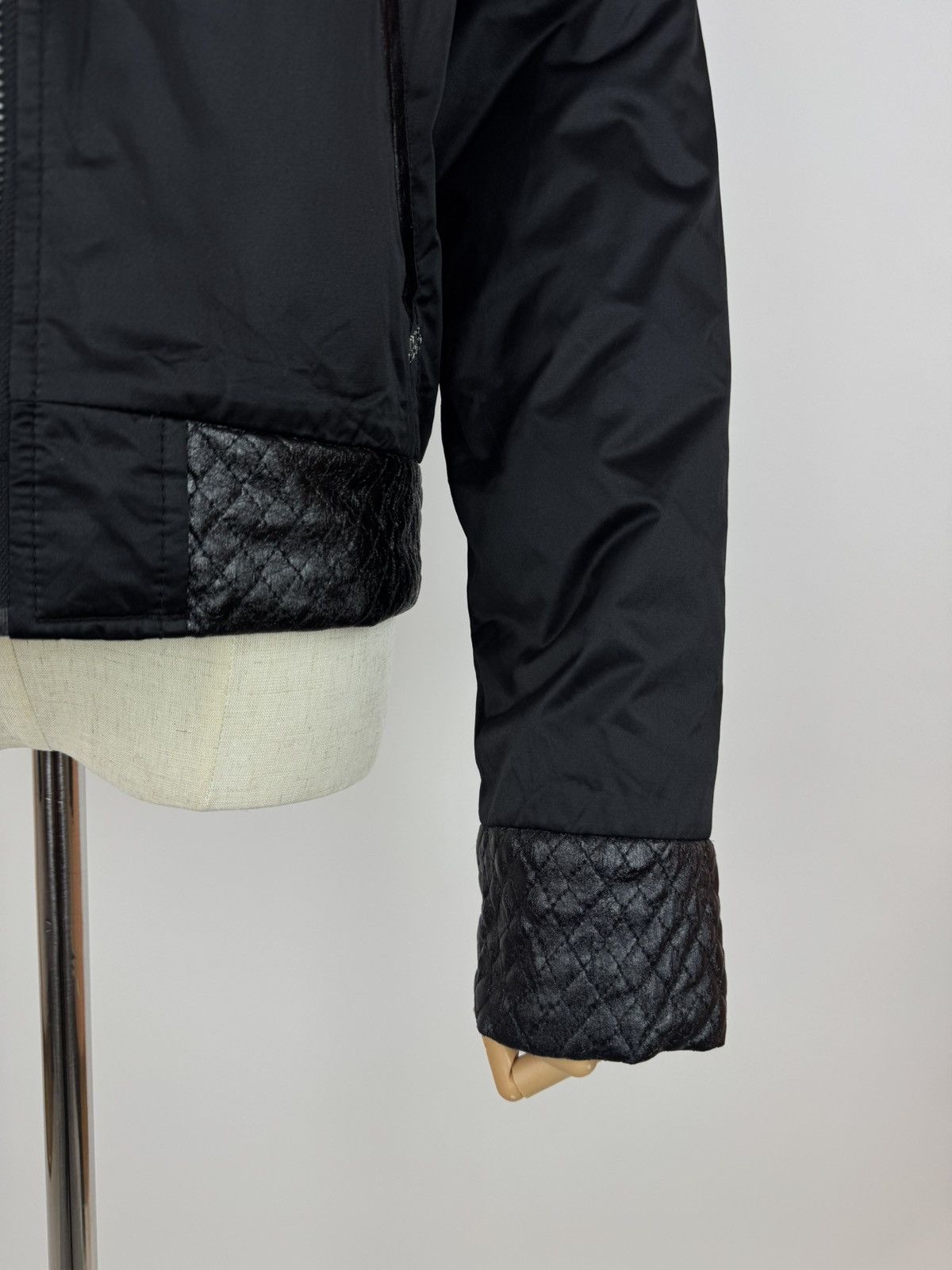 Miss Sixty Miss Sixty Fur Trim Jacket Avant Garde style black Bomber Size S / US 4 / IT 40 - 12 Thumbnail