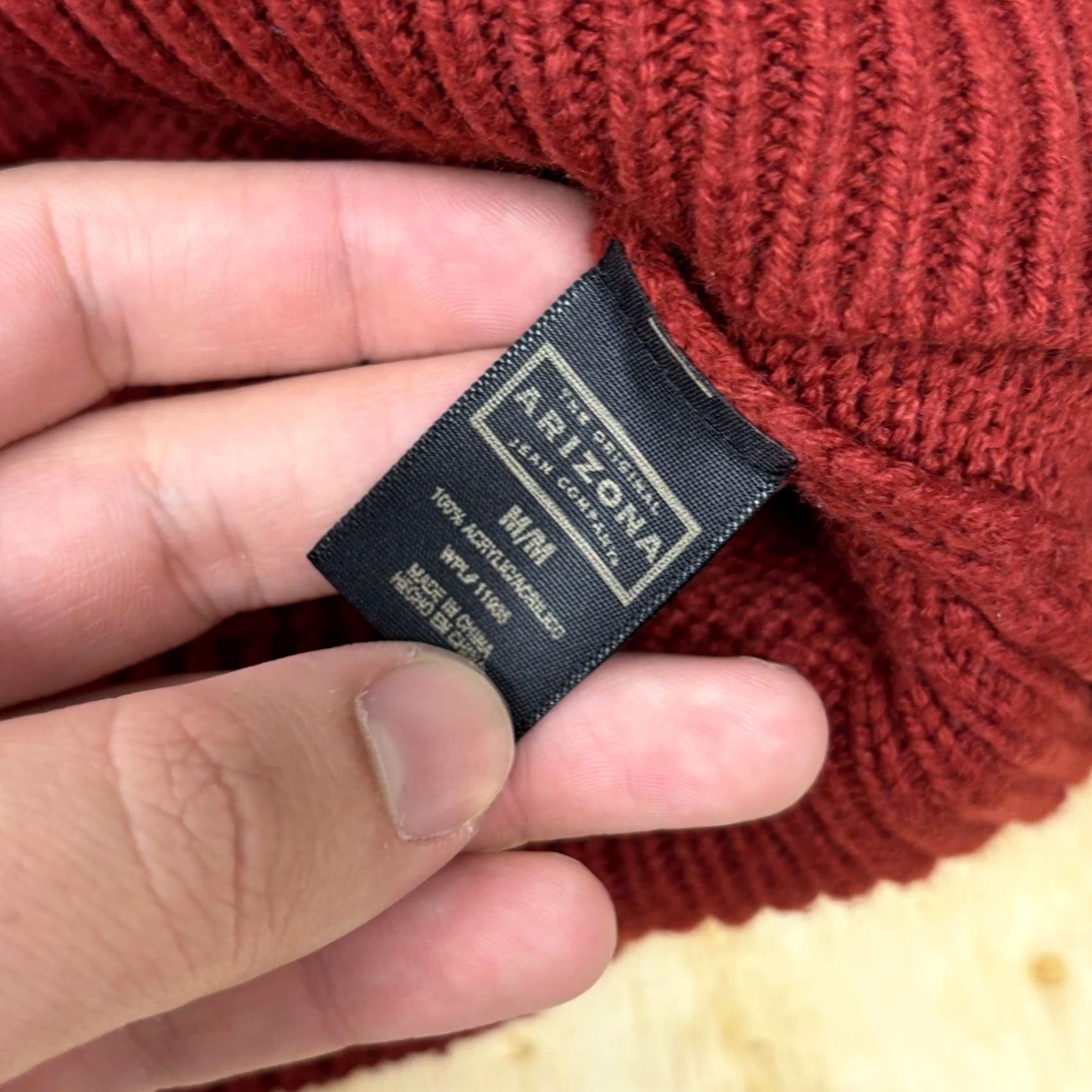 Vintage Y2K Arizona Jean Company Sweater Mens Medium Red V Neck Acrylic Knit Pullover Size US M / EU 48-50 / 2 - 4 Thumbnail