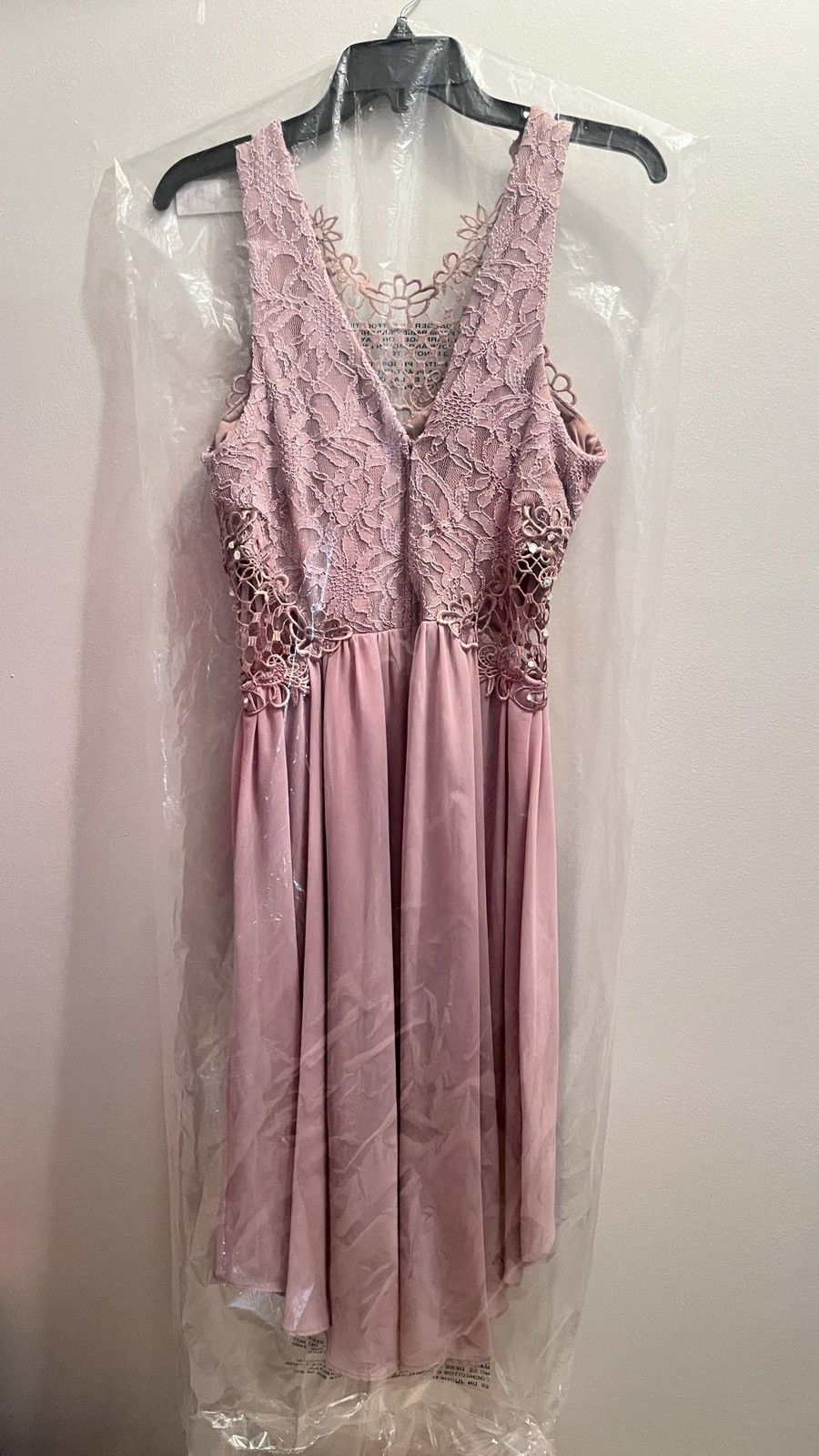 Other City Studios Juniors' High-Low Lace-Contrast Dress Size L / US 10 / IT 46 - 3 Thumbnail