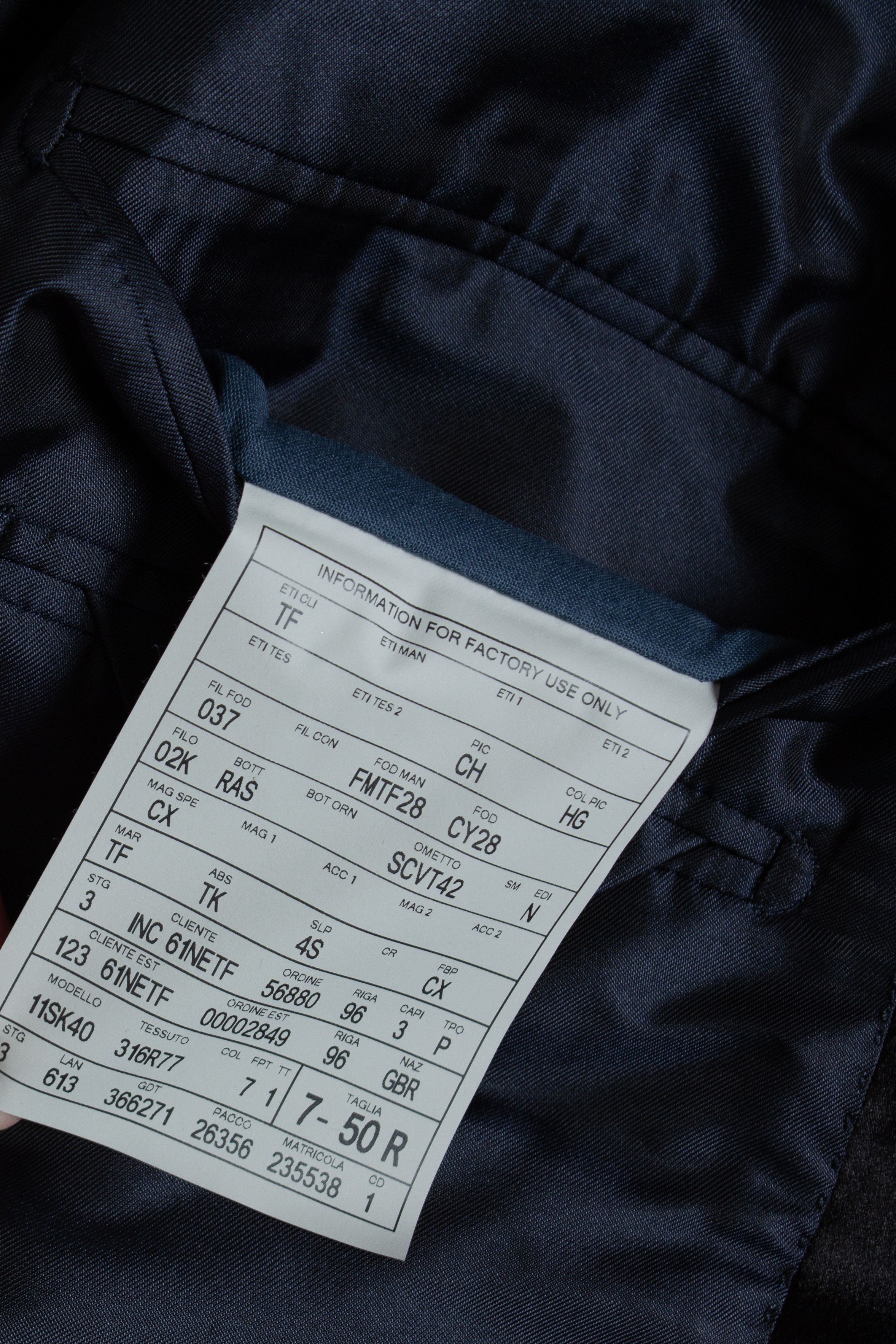 Tom Ford Tom Ford, Shelton tuxedo jacket in blue purple Size 50R - 7 Thumbnail