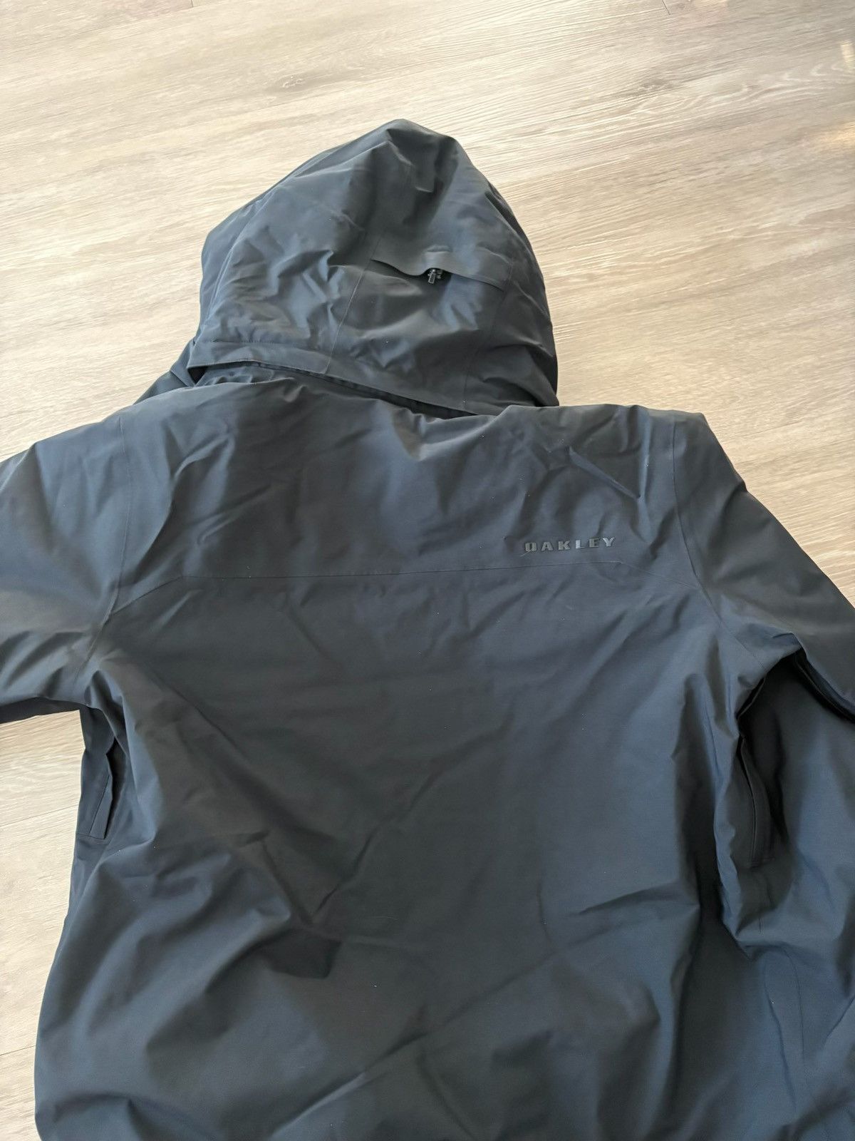 Oakley OAKLEY BNWT WINTER JACKET Size US M / EU 48-50 / 2 - 7 Thumbnail