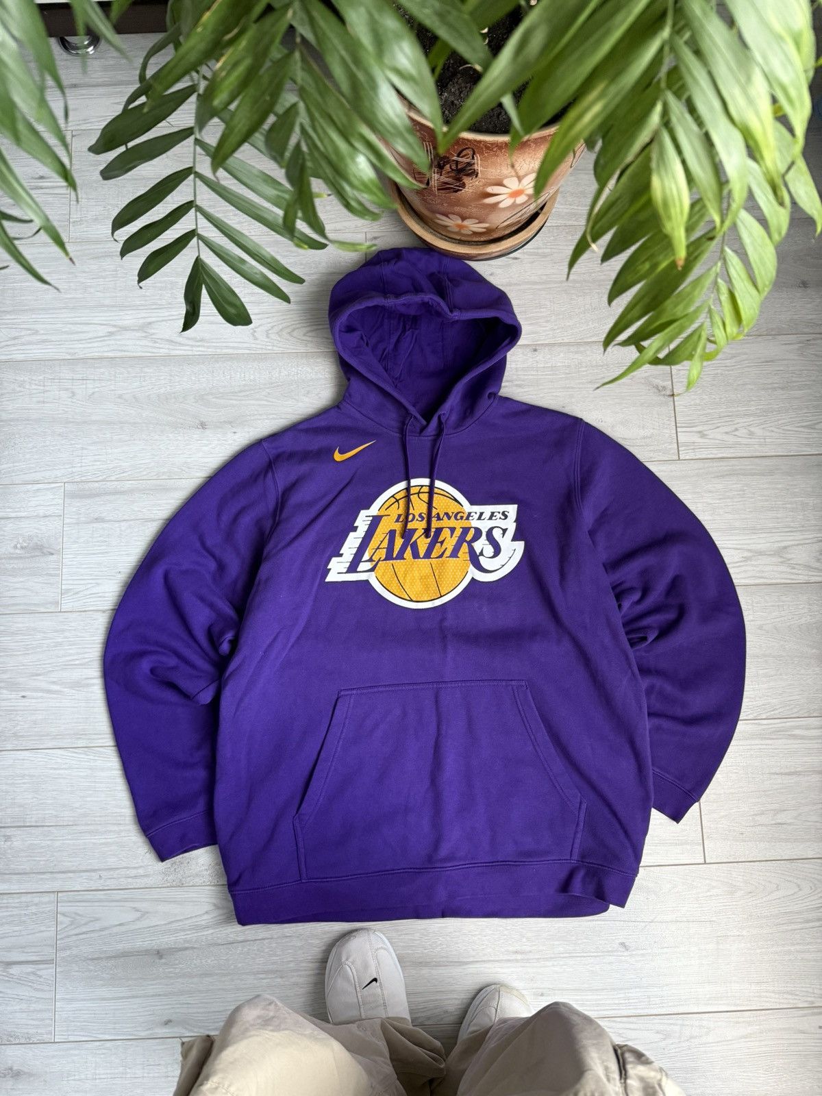 Vintage Los Angeles Lakers Nike Sweatshirt Hoodie Size XXL on sale NBA Embroidered