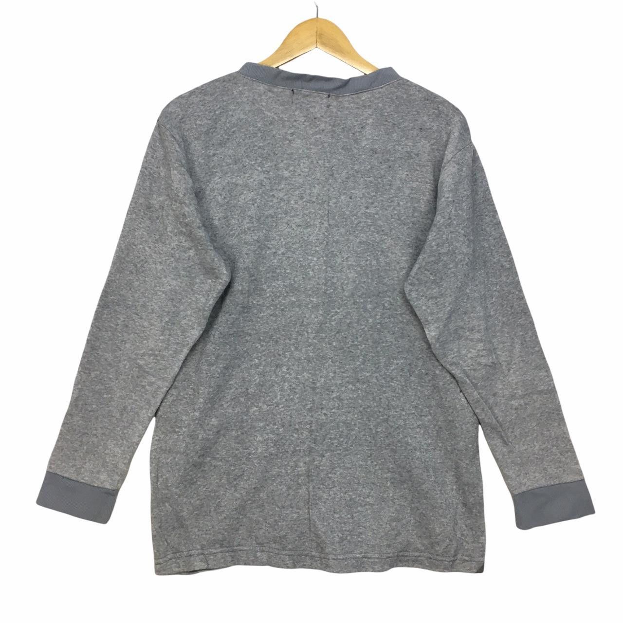 Guess Vtg GUESS CLUB Striped Crewneck Sweatshirt Spell Out Size M / US 6-8 / IT 42-44 - 3 Thumbnail
